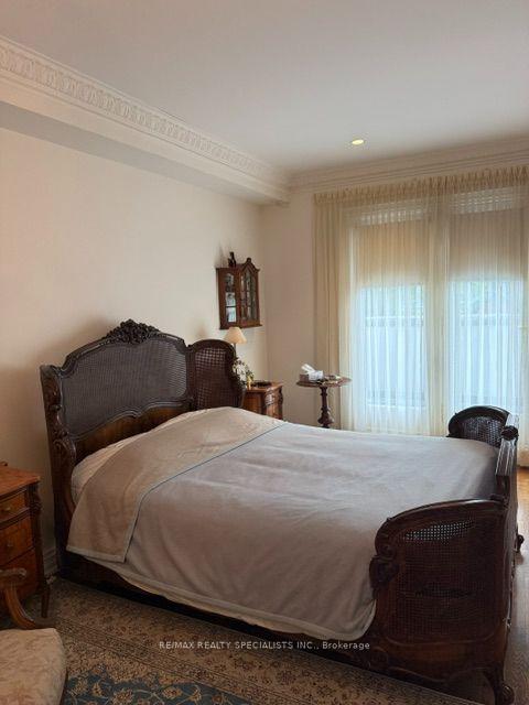 Photo 14 of 49 Montclair Avenue, Toronto, Forest Hill South — HOMEH