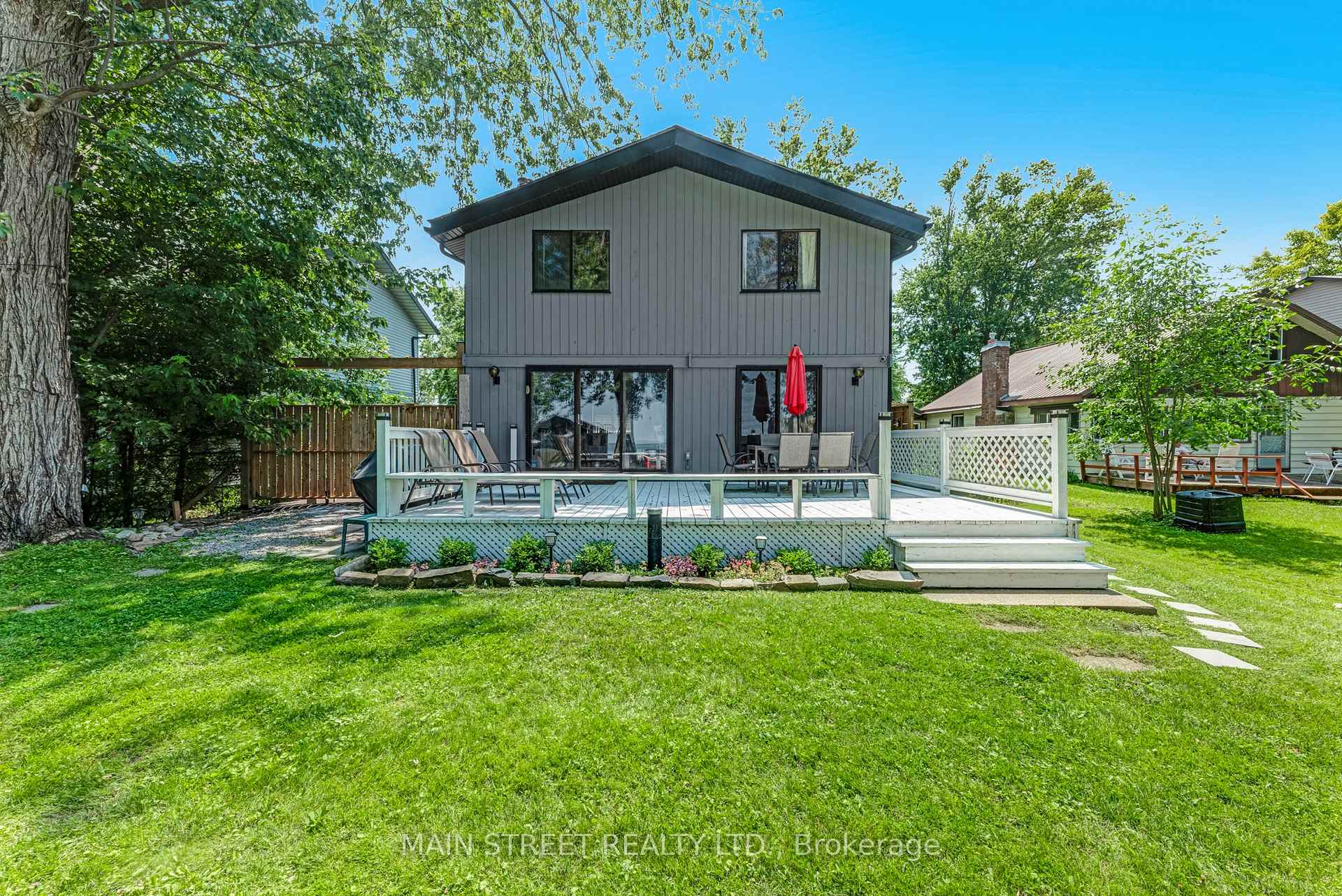 Photo 32 of 126 Moore's Beach Road, Georgina, Virginia — HOMEH