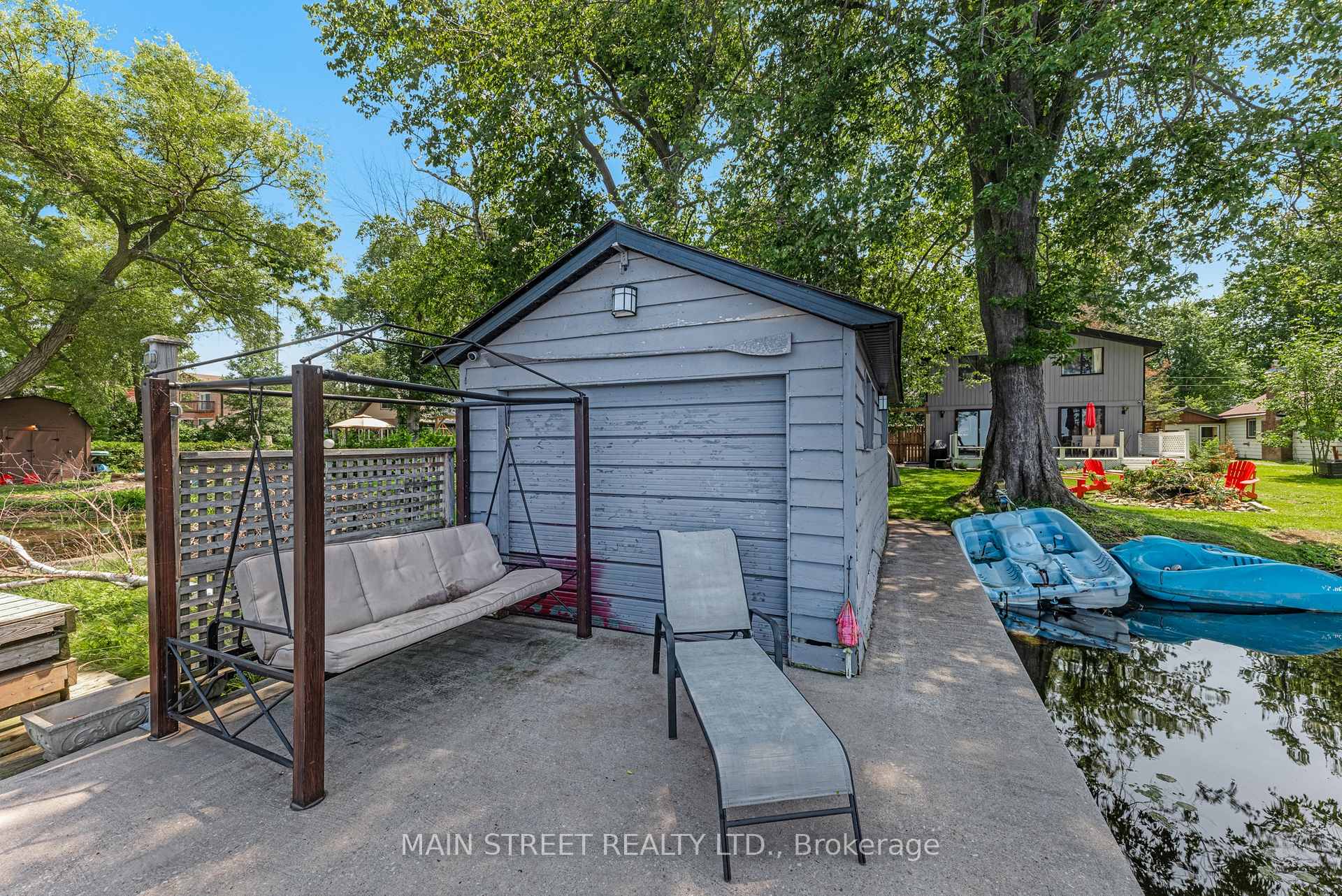 Photo 43 of 126 Moore's Beach Road, Georgina, Virginia — HOMEH
