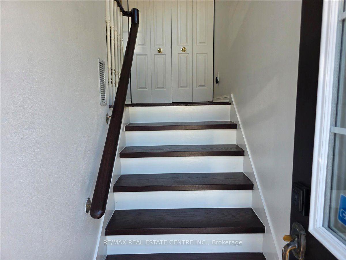 Photo 7 of Unit 808, 1400 The Esplanade N, Pickering, Town Centre — HOMEH