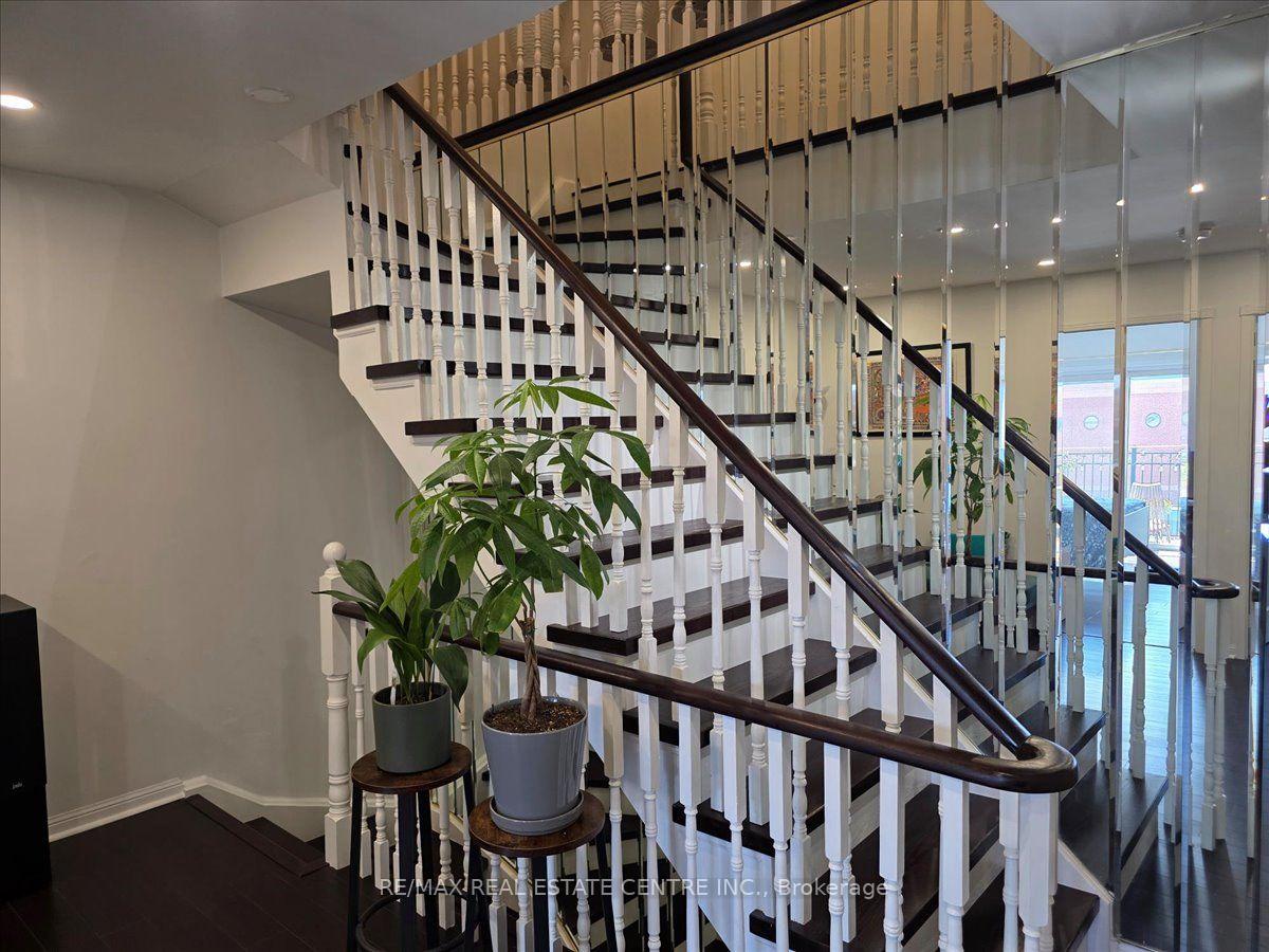 Photo 22 of Unit 808, 1400 The Esplanade N, Pickering, Town Centre — HOMEH