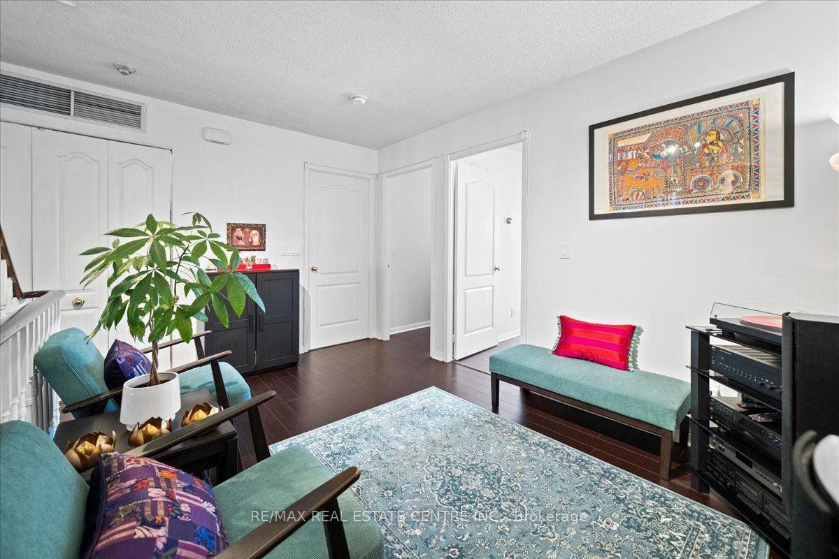 Photo 23 of Unit 808, 1400 The Esplanade N, Pickering, Town Centre — HOMEH