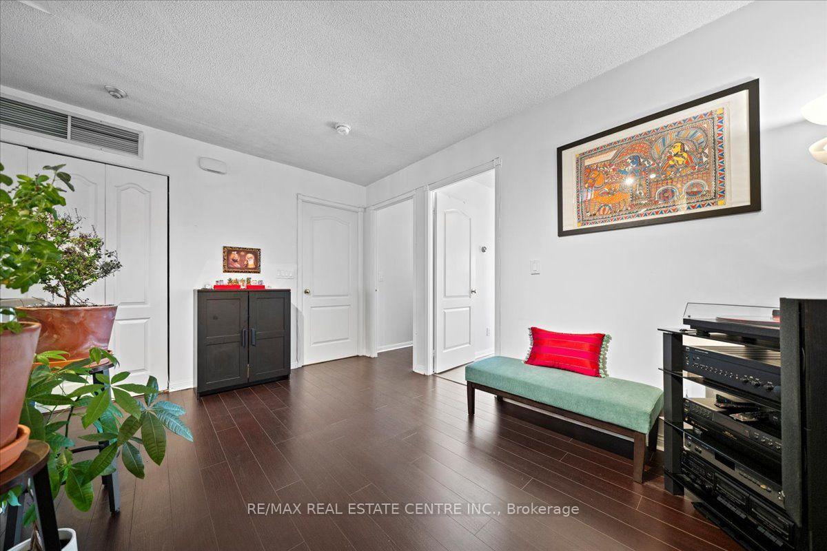 Photo 24 of Unit 808, 1400 The Esplanade N, Pickering, Town Centre — HOMEH