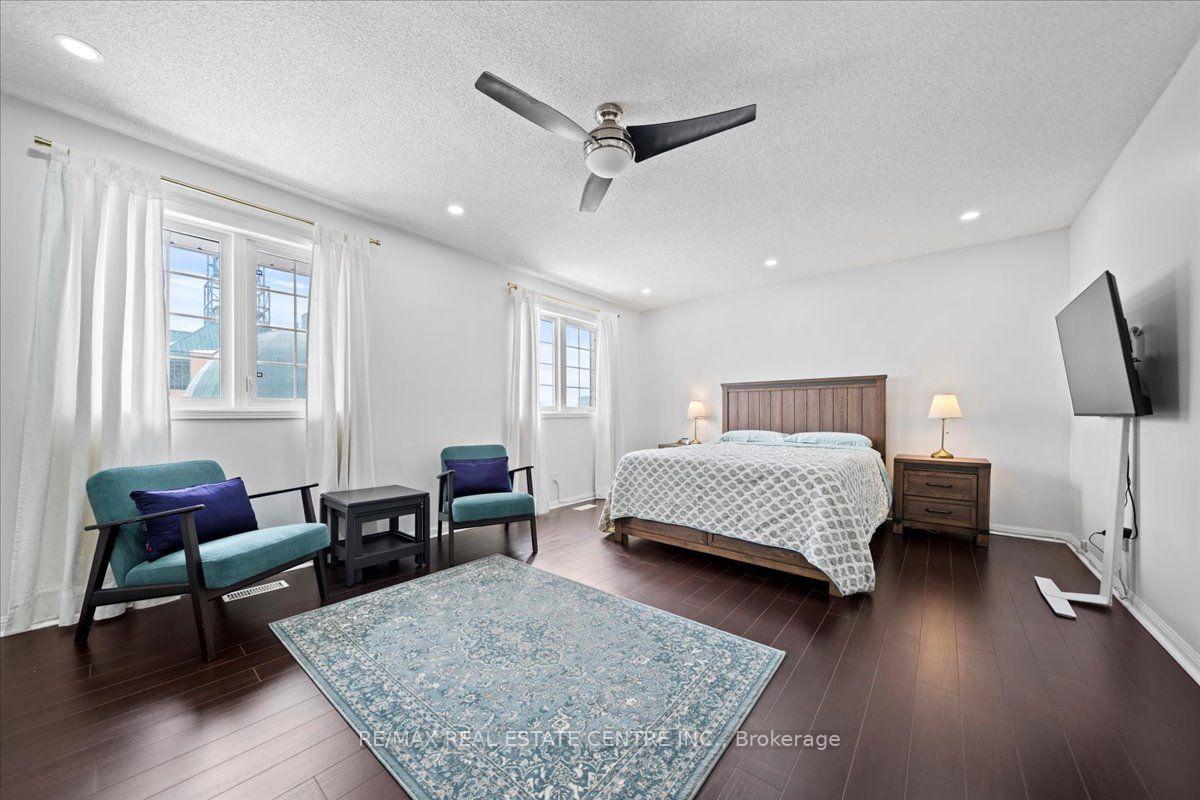 Photo 38 of Unit 808, 1400 The Esplanade N, Pickering, Town Centre — HOMEH