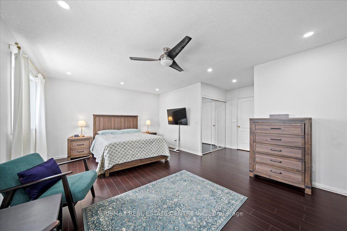 Photo 42 of Unit 808, 1400 The Esplanade N, Pickering, Town Centre — HOMEH
