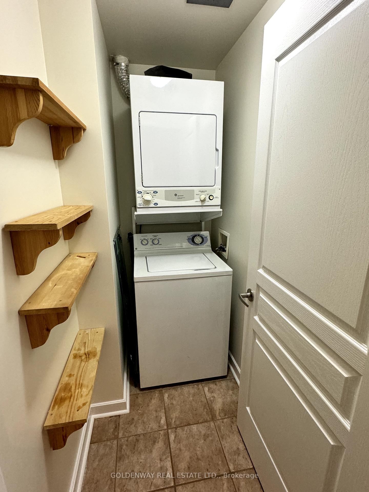Photo 11 of Unit 921, 438 Richmond Street W, Toronto, Waterfront Communities — HOMEH