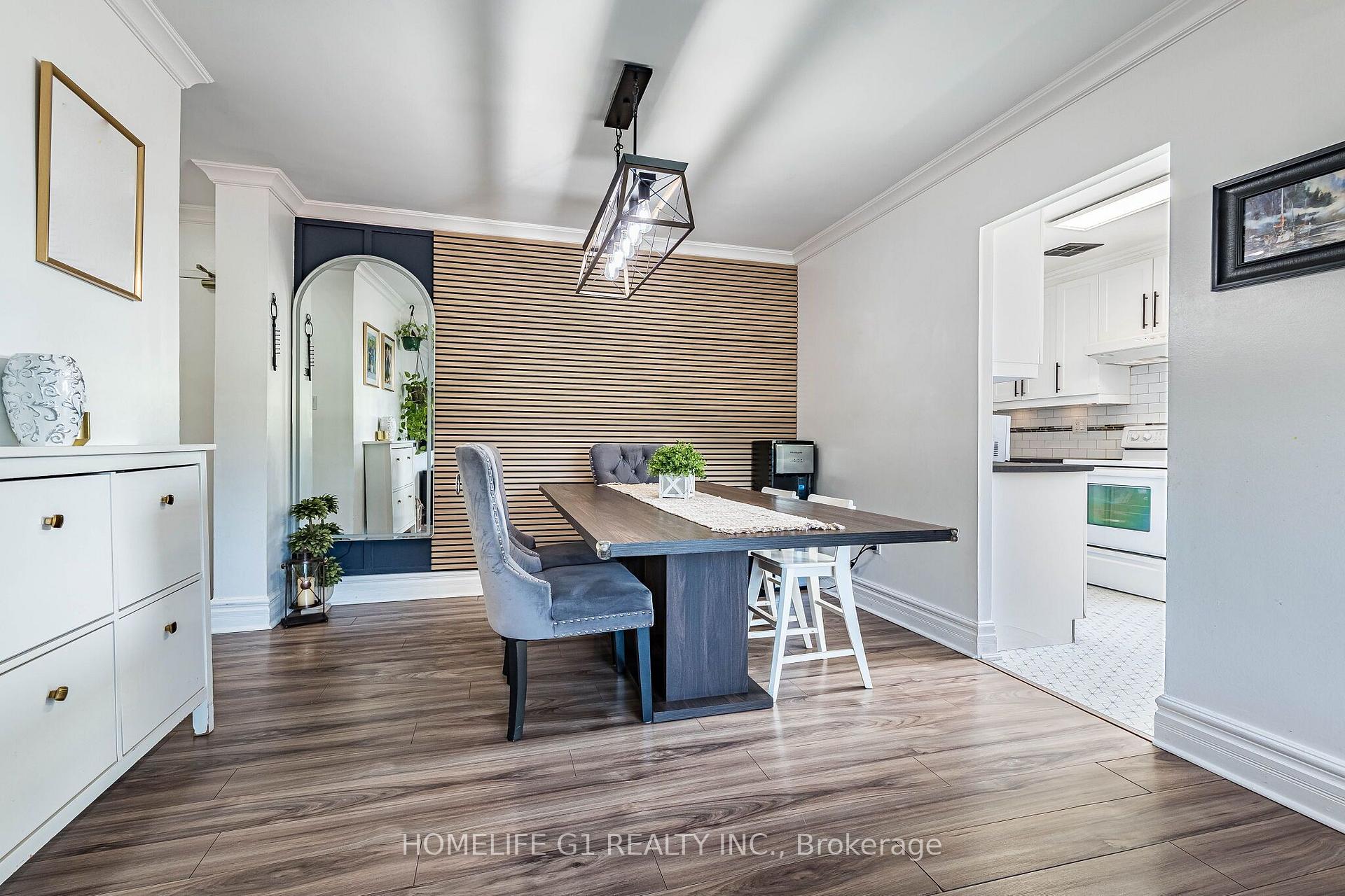 Photo 16 of 49 Queen Street, Mississauga, Port Credit — HOMEH