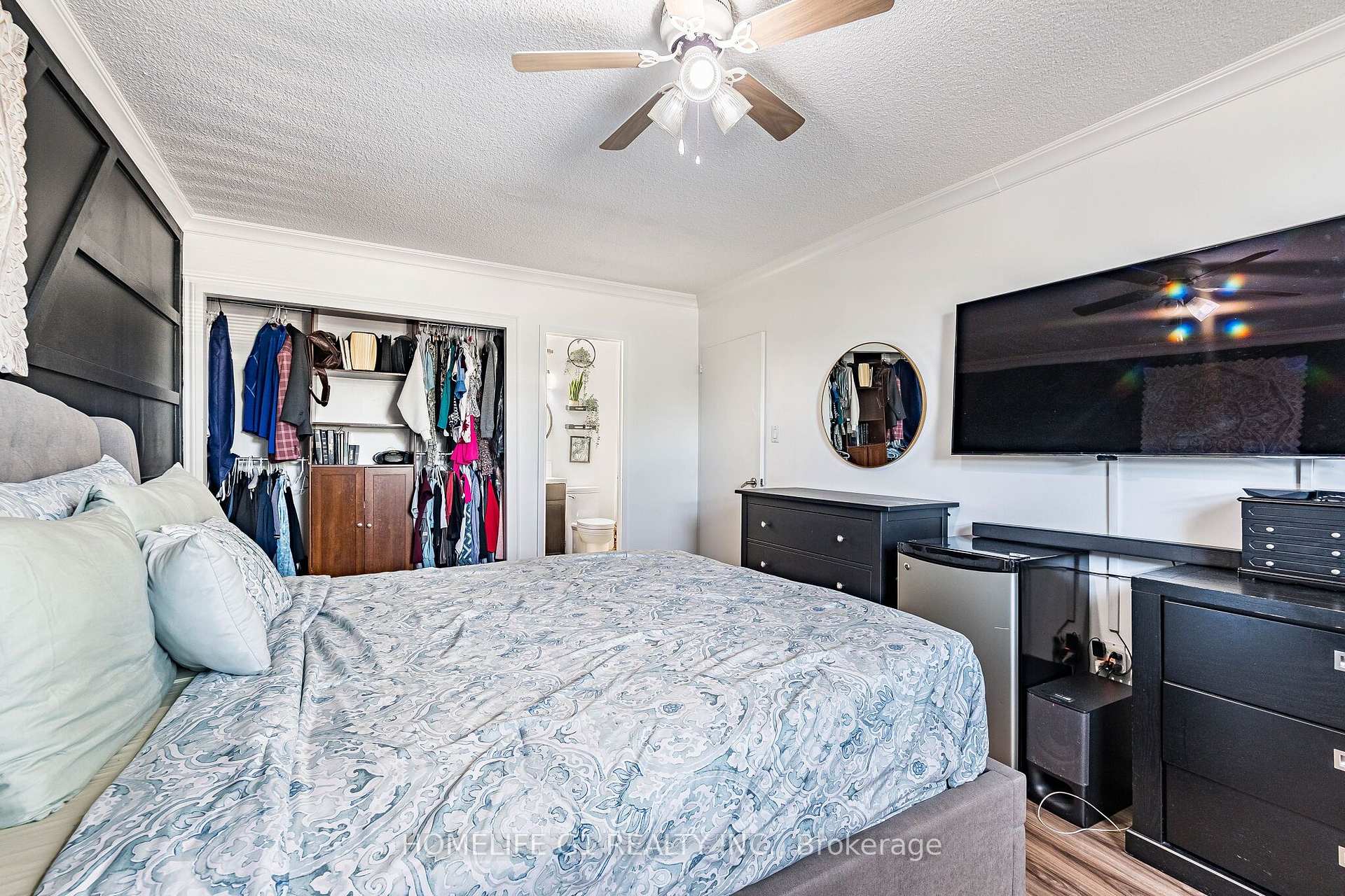 Photo 43 of 49 Queen Street, Mississauga, Port Credit — HOMEH