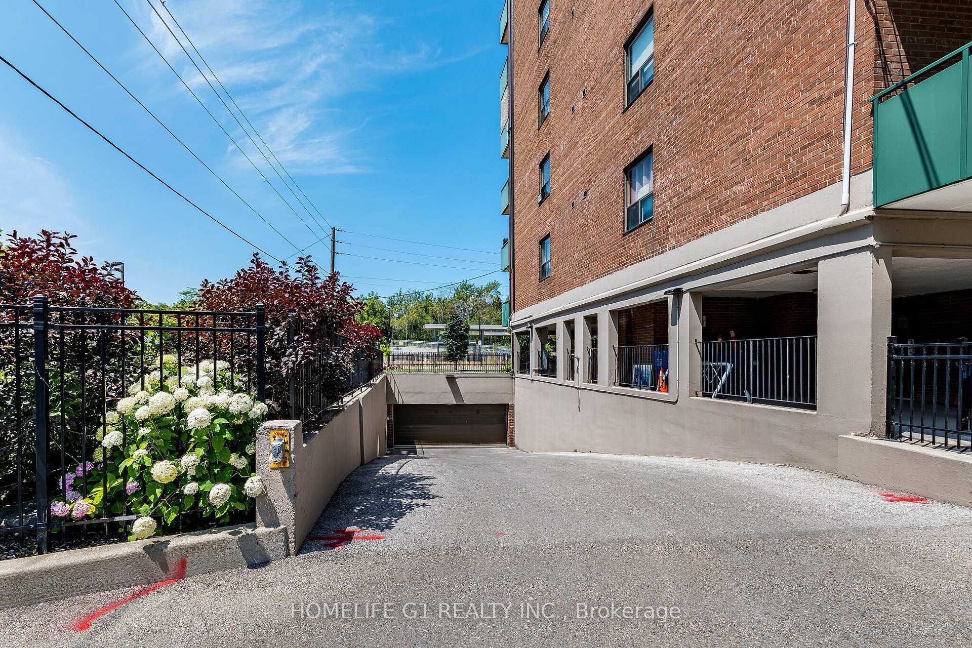 Photo 46 of 49 Queen Street, Mississauga, Port Credit — HOMEH