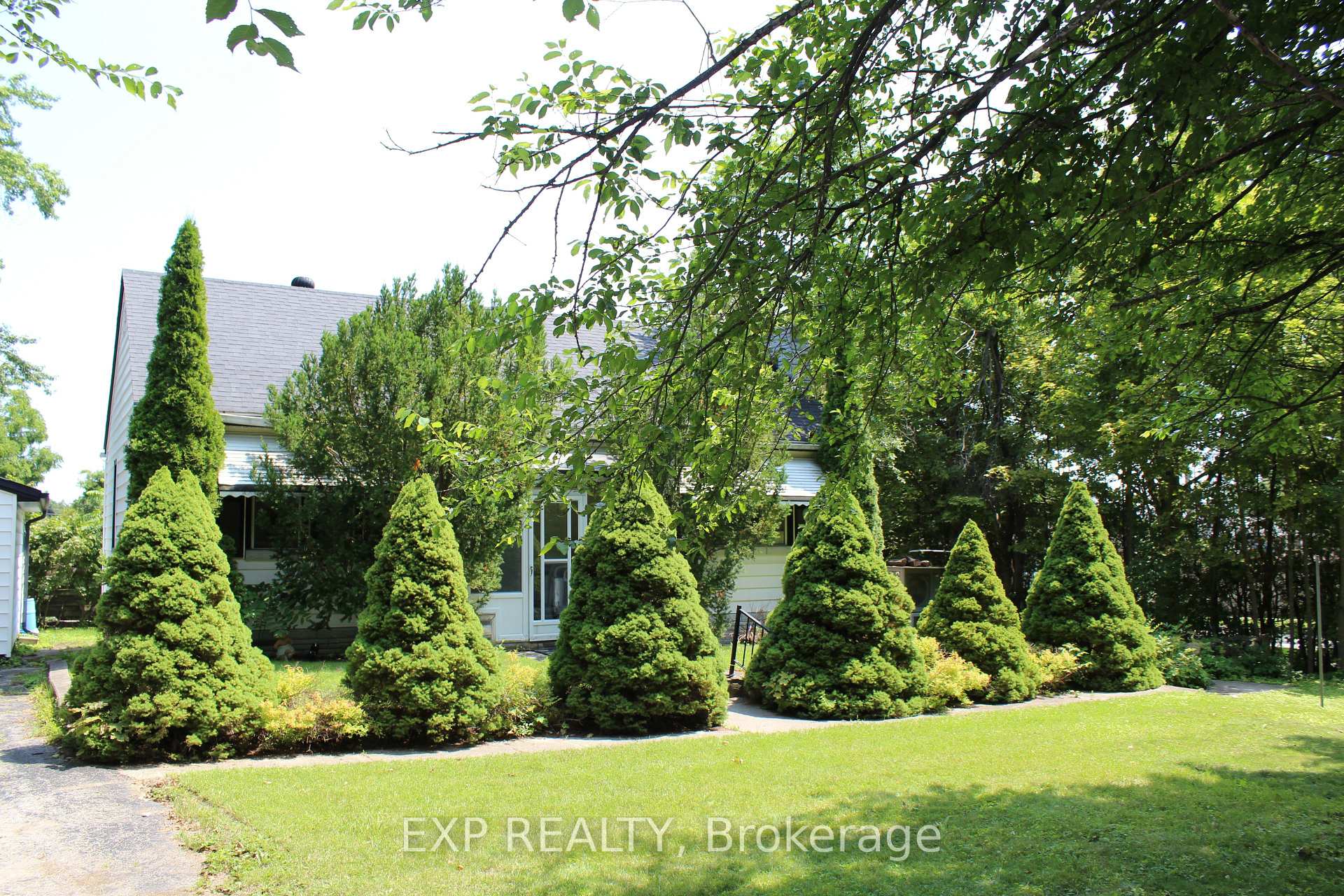 Photo 3 of 105 Puget Street, Barrie, Codrington — HOMEH