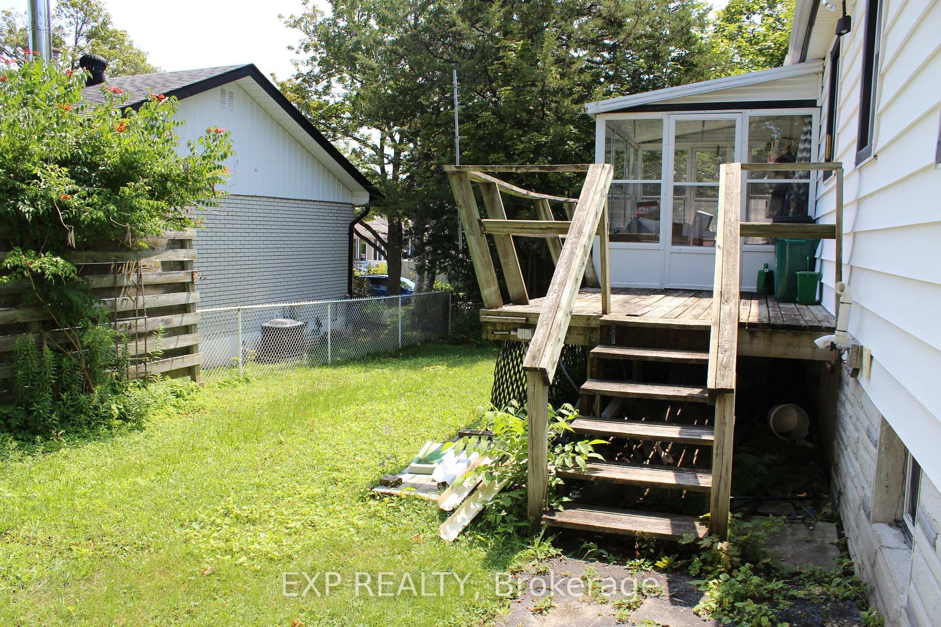 Photo 10 of 105 Puget Street, Barrie, Codrington — HOMEH