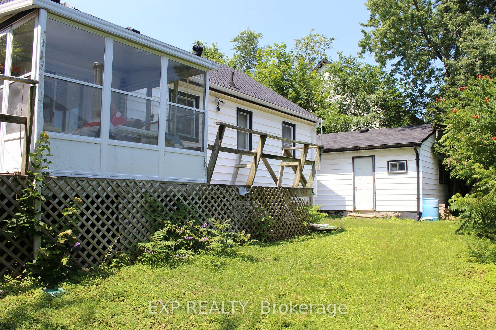 Photo 16 of 105 Puget Street, Barrie, Codrington — HOMEH