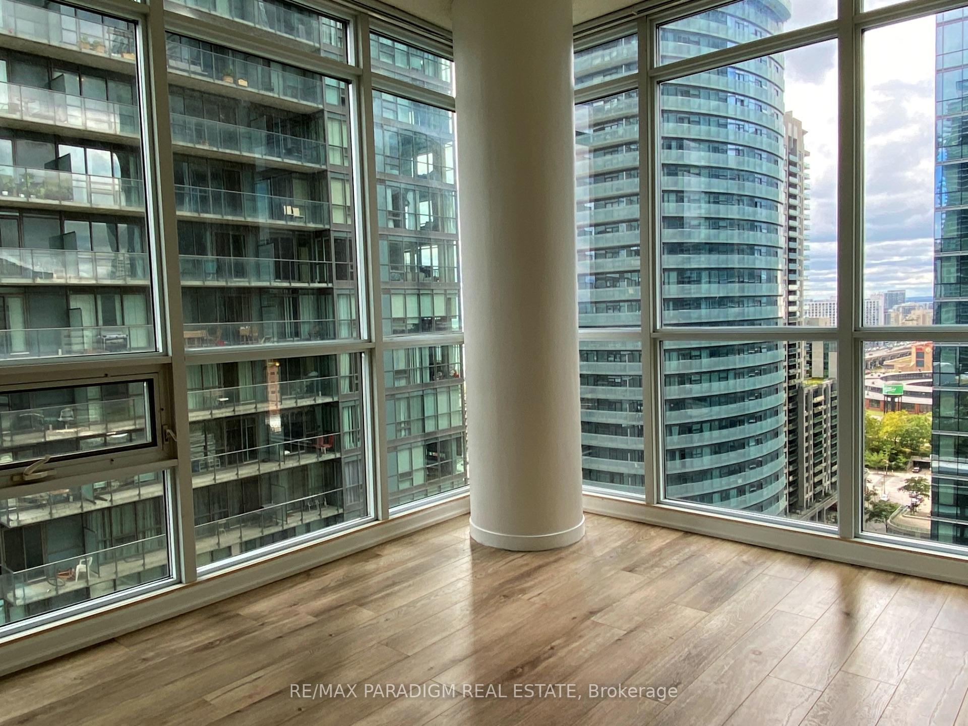 Photo 7 of Unit 1702, 65 Bremner Boulevard, Toronto, Waterfront Communities — HOMEH