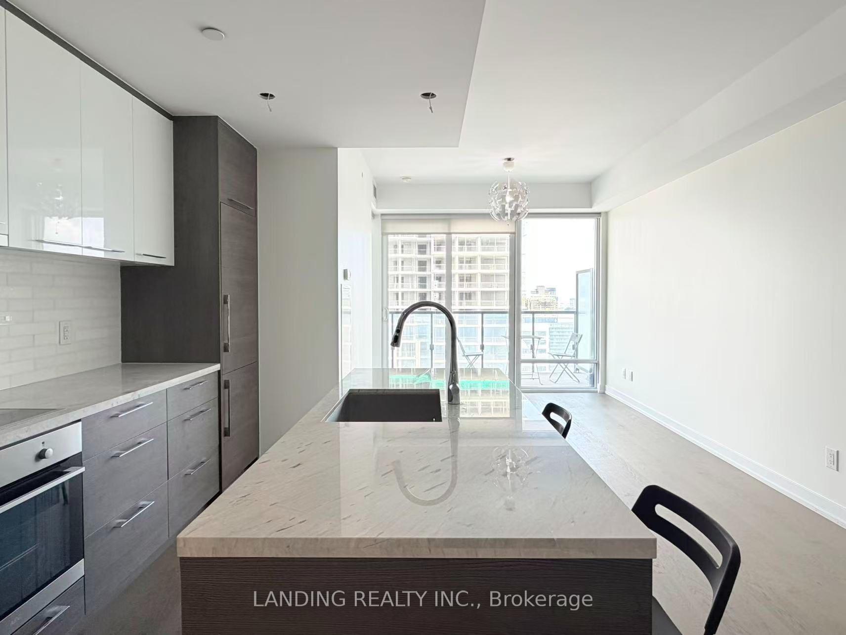 Photo 3 of Unit 2603, 488 University Avenue, Toronto, Kensington-Chinatown — HOMEH