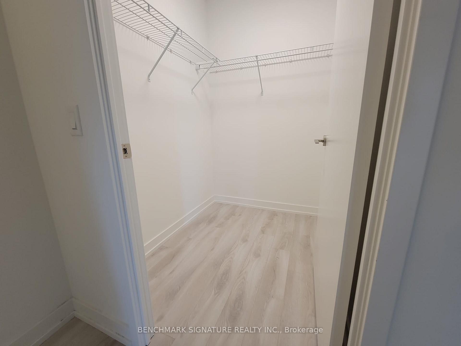 Photo 9 of Unit 603, 33 Helendale Avenue, Toronto, Yonge-Eglinton — HOMEH