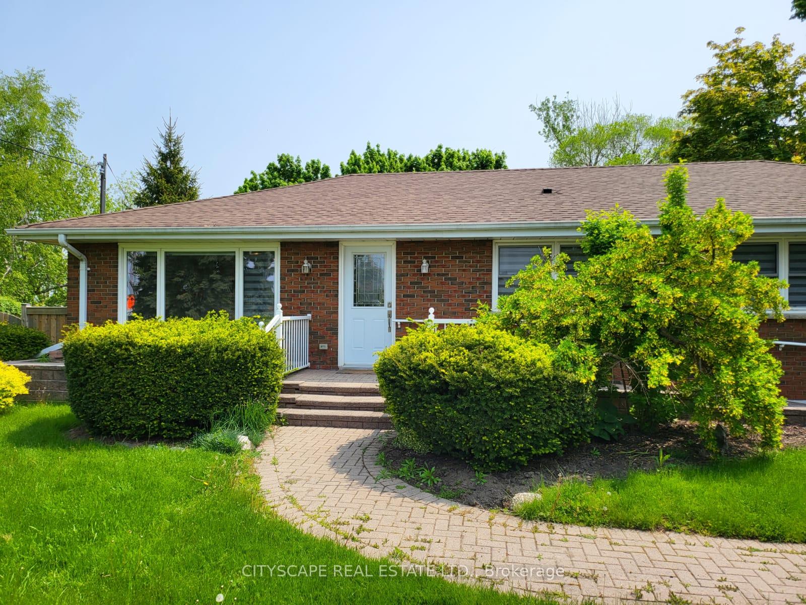 Photo 2 of 1605 Bowmanville Avenue, Clarington, Bowmanville — HOMEH