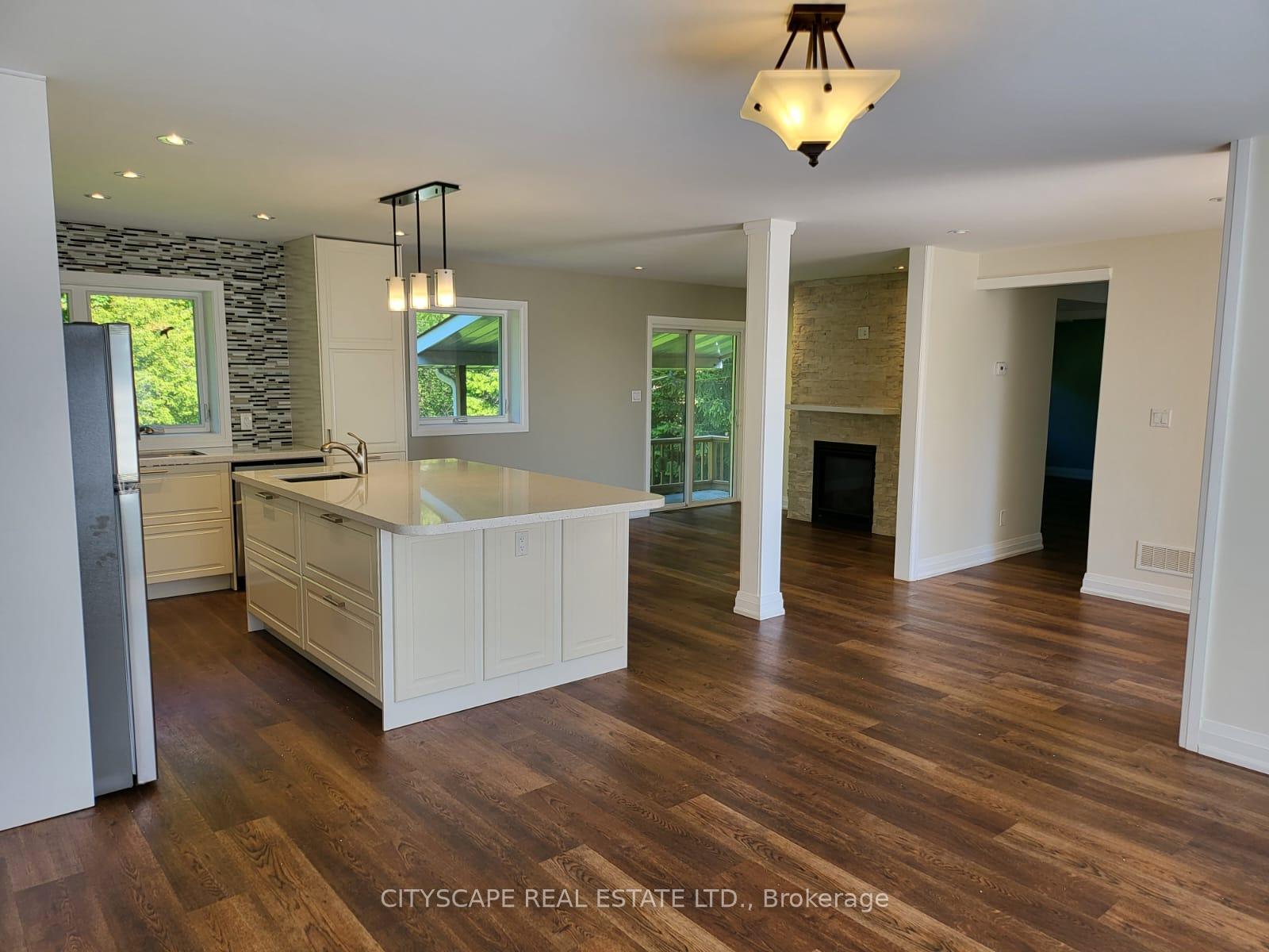 Photo 10 of 1605 Bowmanville Avenue, Clarington, Bowmanville — HOMEH