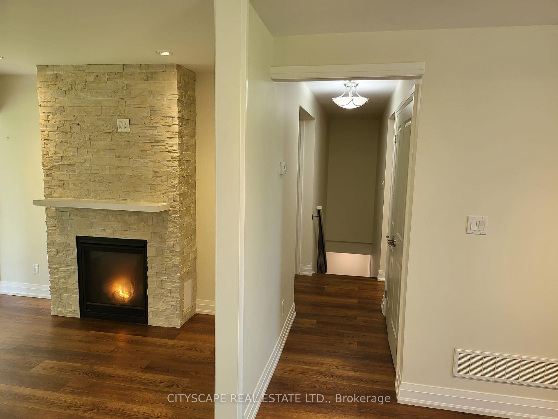 Photo 11 of 1605 Bowmanville Avenue, Clarington, Bowmanville — HOMEH