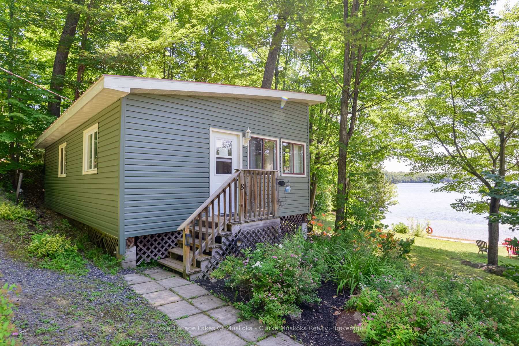 Photo 2 of Unit 8, 7 Silver Point Road, Seguin — HOMEH
