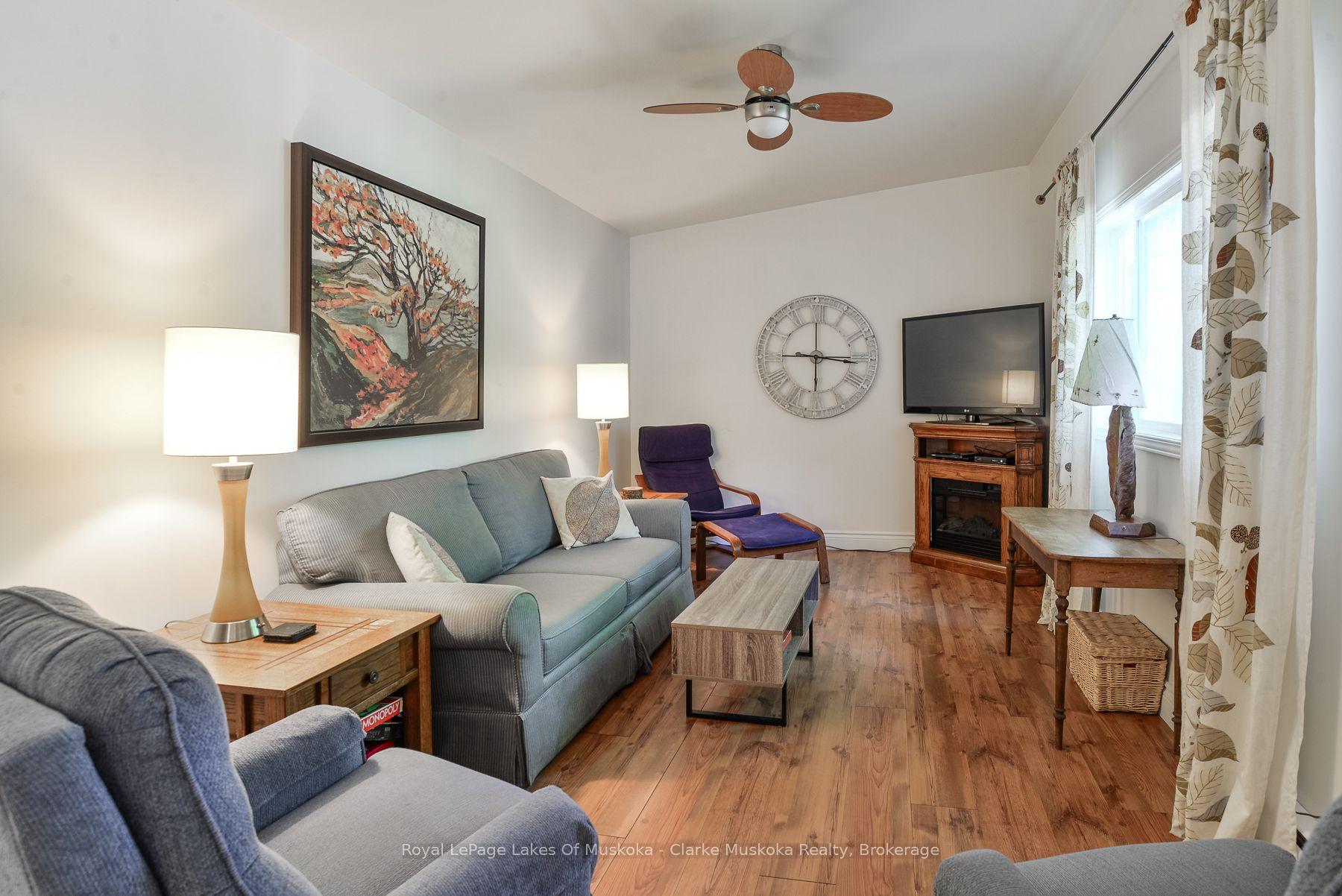 Photo 9 of Unit 8, 7 Silver Point Road, Seguin — HOMEH