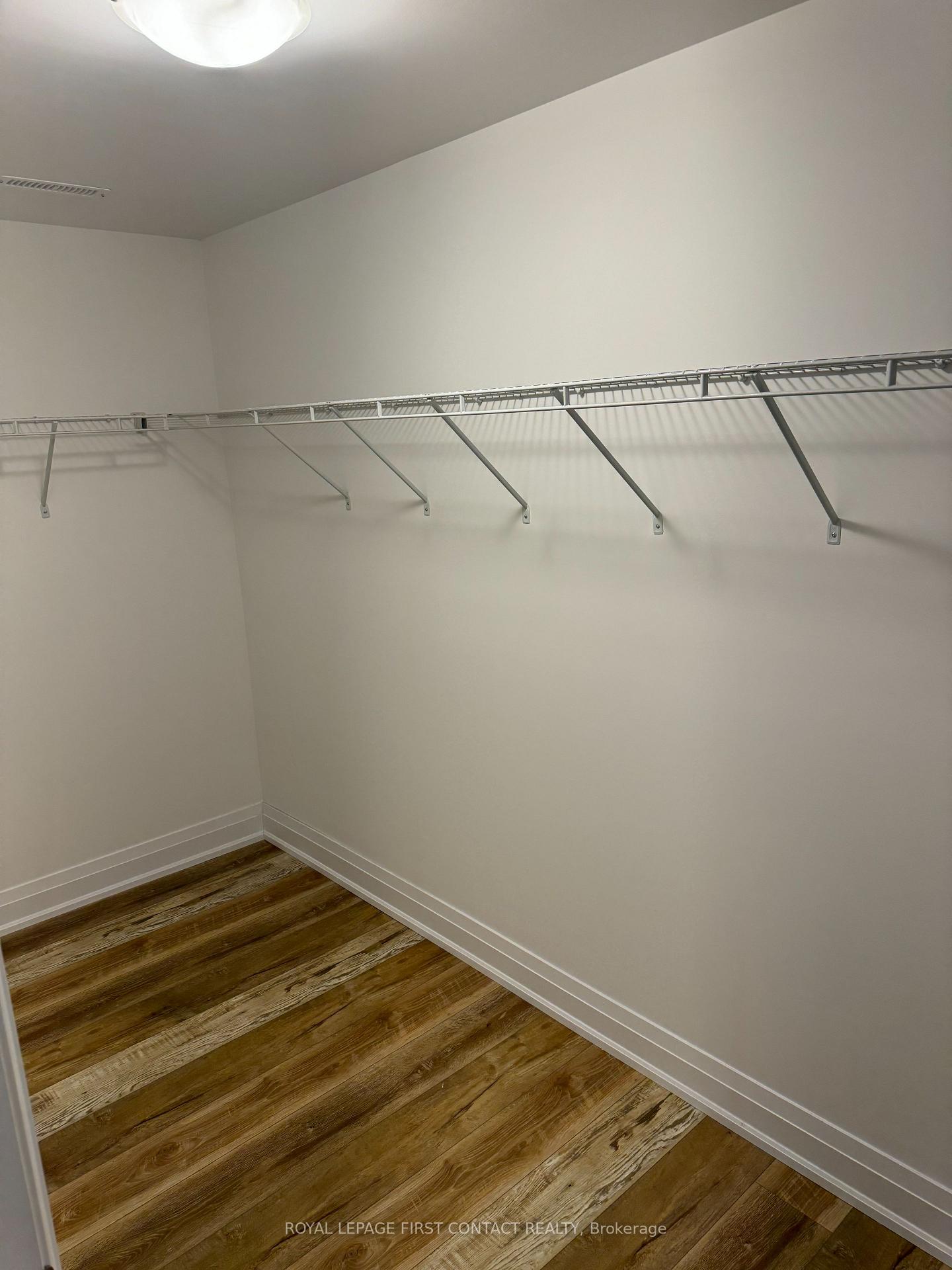 Photo 6 of Unit LOWER, 184 Franklin Trail, Barrie, Rural Barrie Southwest — HOMEH