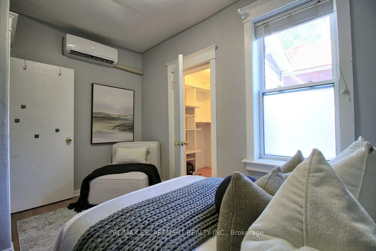 Photo 16 of Unit 1, 189 Prospect Street S, Hamilton, St. Clair — HOMEH