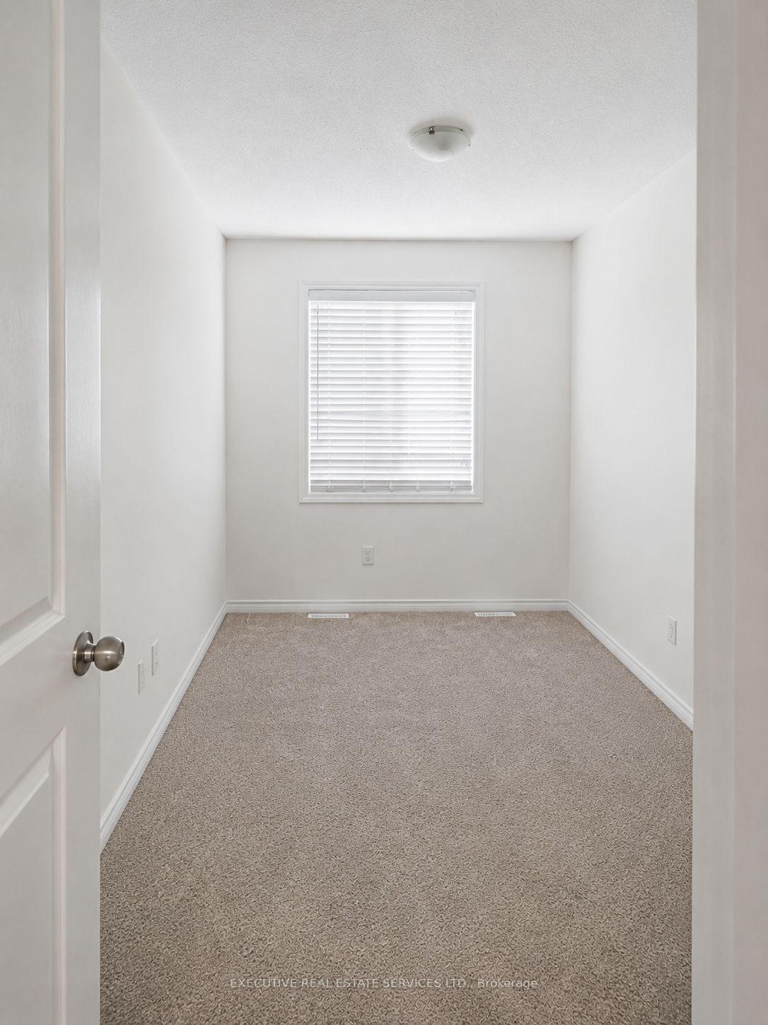 Photo 17 of 129 Seeley Avenue, Southgate — HOMEH