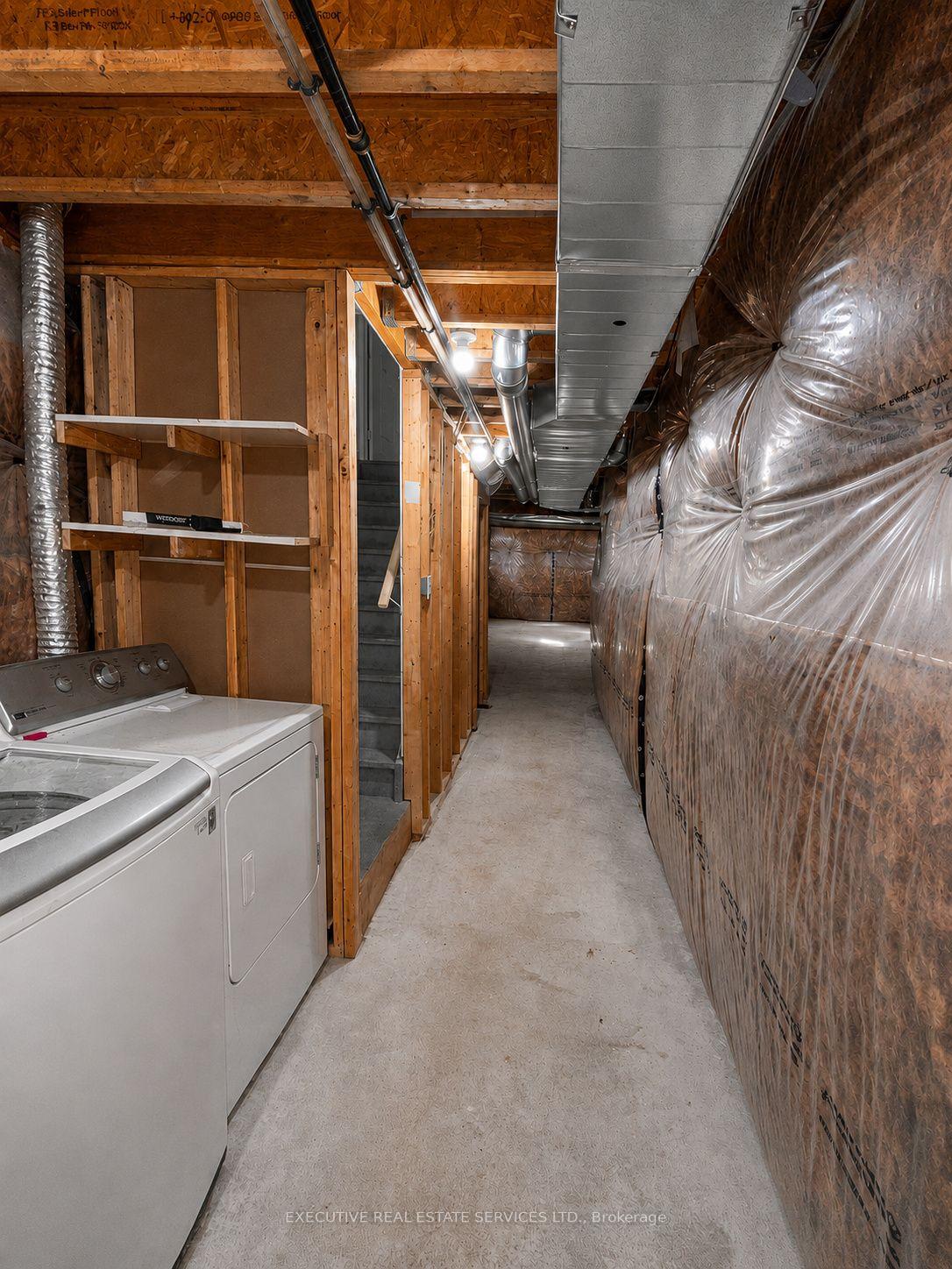 Photo 23 of 129 Seeley Avenue, Southgate — HOMEH