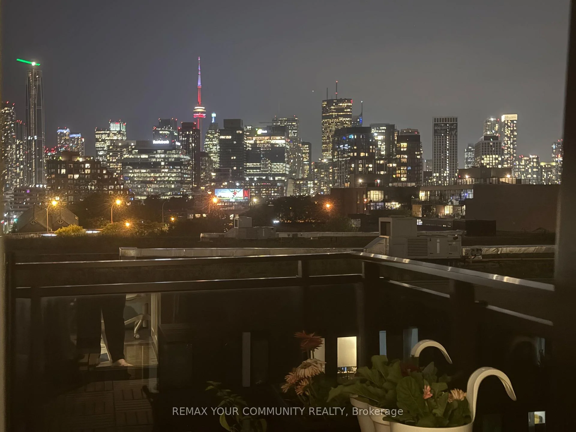 Photo 6 of Unit Ph33, 47 Lower River Street, Toronto, Moss Park — HOMEH