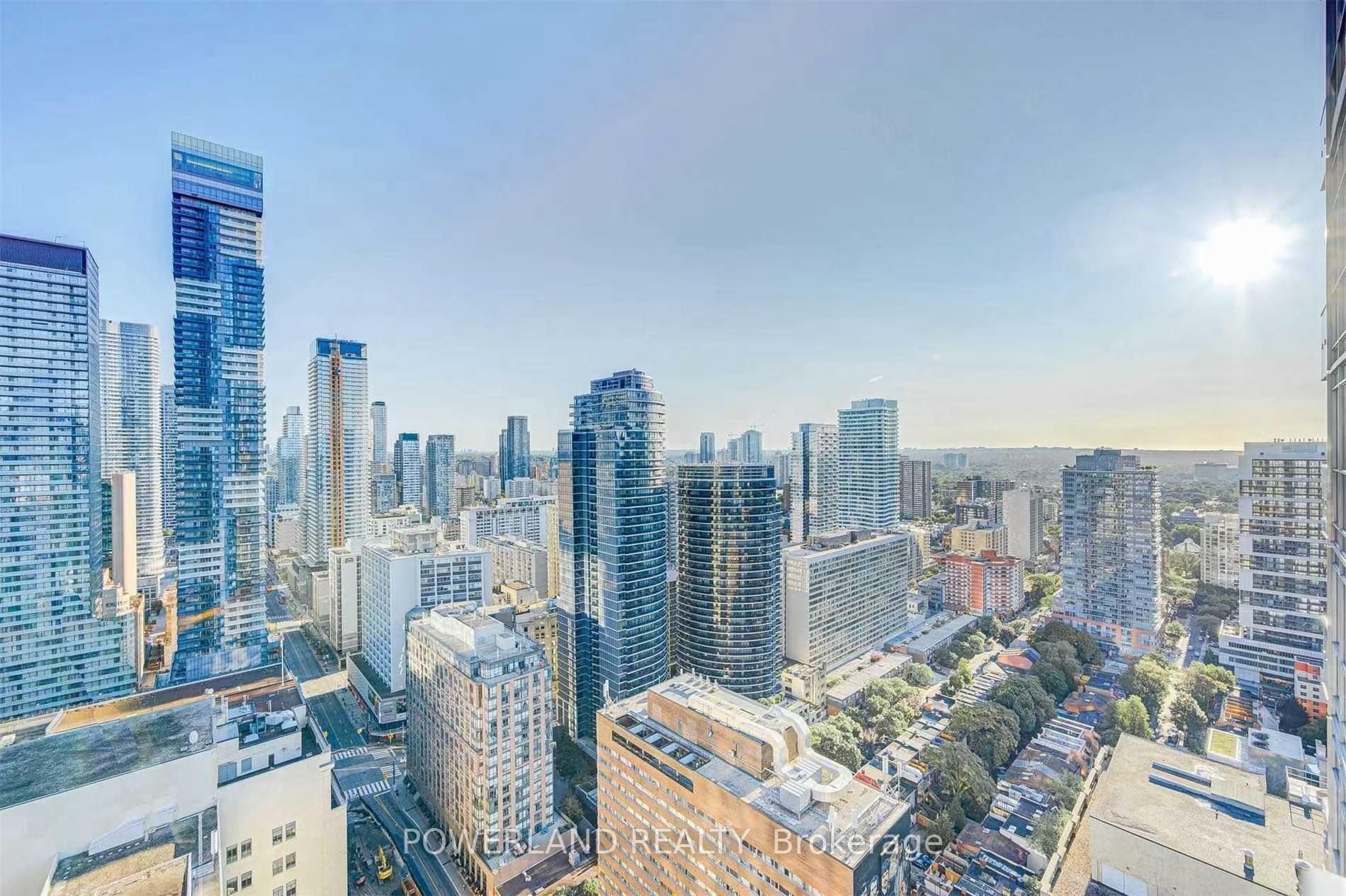 Photo 2 of Unit 3401, 386 Yonge Street, Toronto, Bay Street Corridor — HOMEH