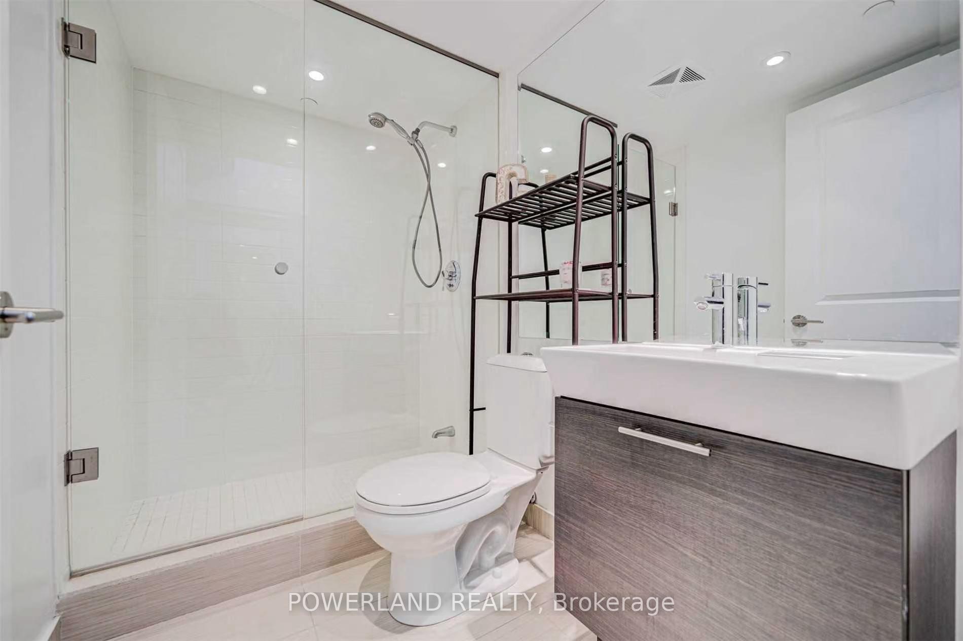 Photo 8 of Unit 3401, 386 Yonge Street, Toronto, Bay Street Corridor — HOMEH