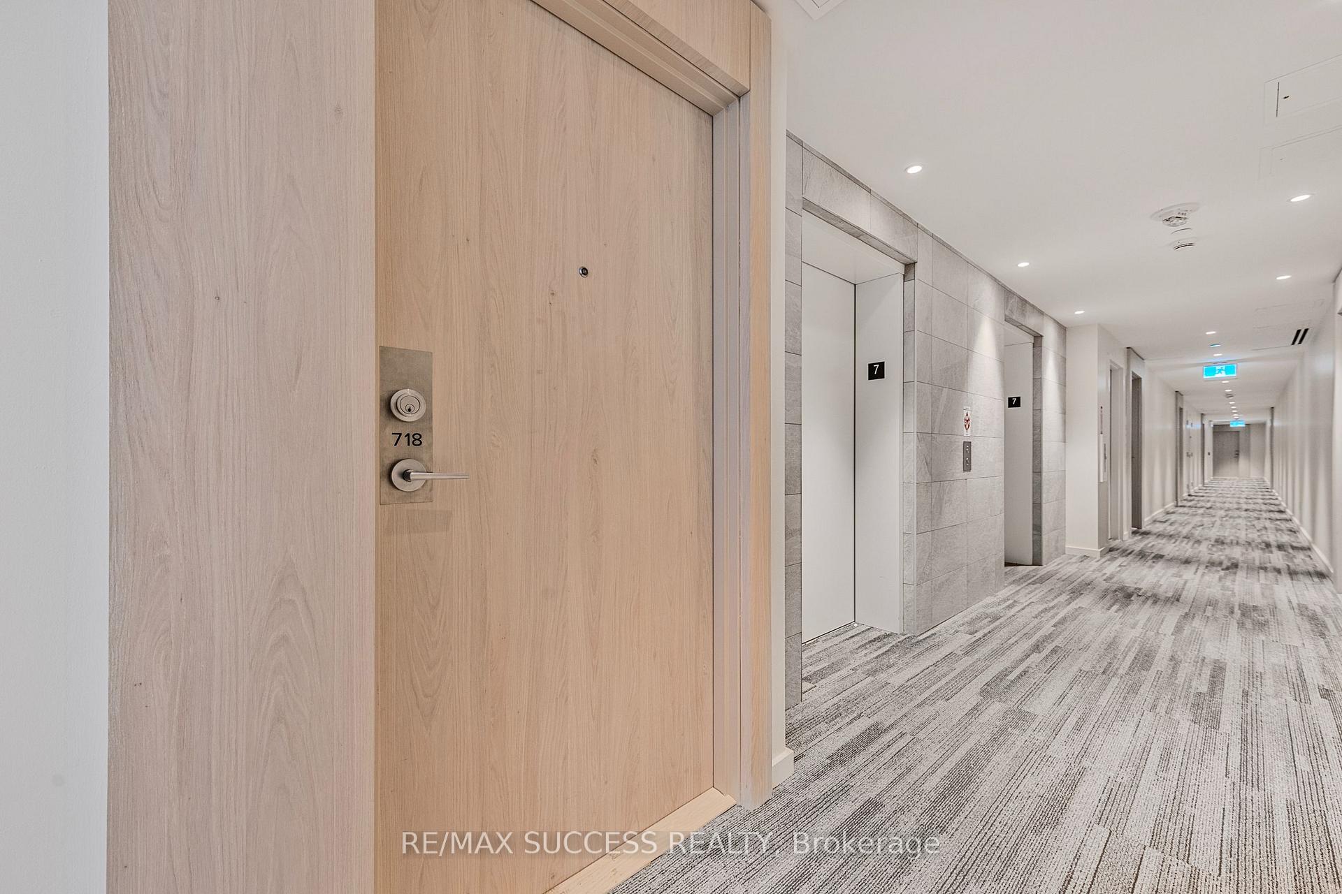 Photo 3 of Unit 718, 181 Sheppard Avenue E, North York, Willowdale East — HOMEH
