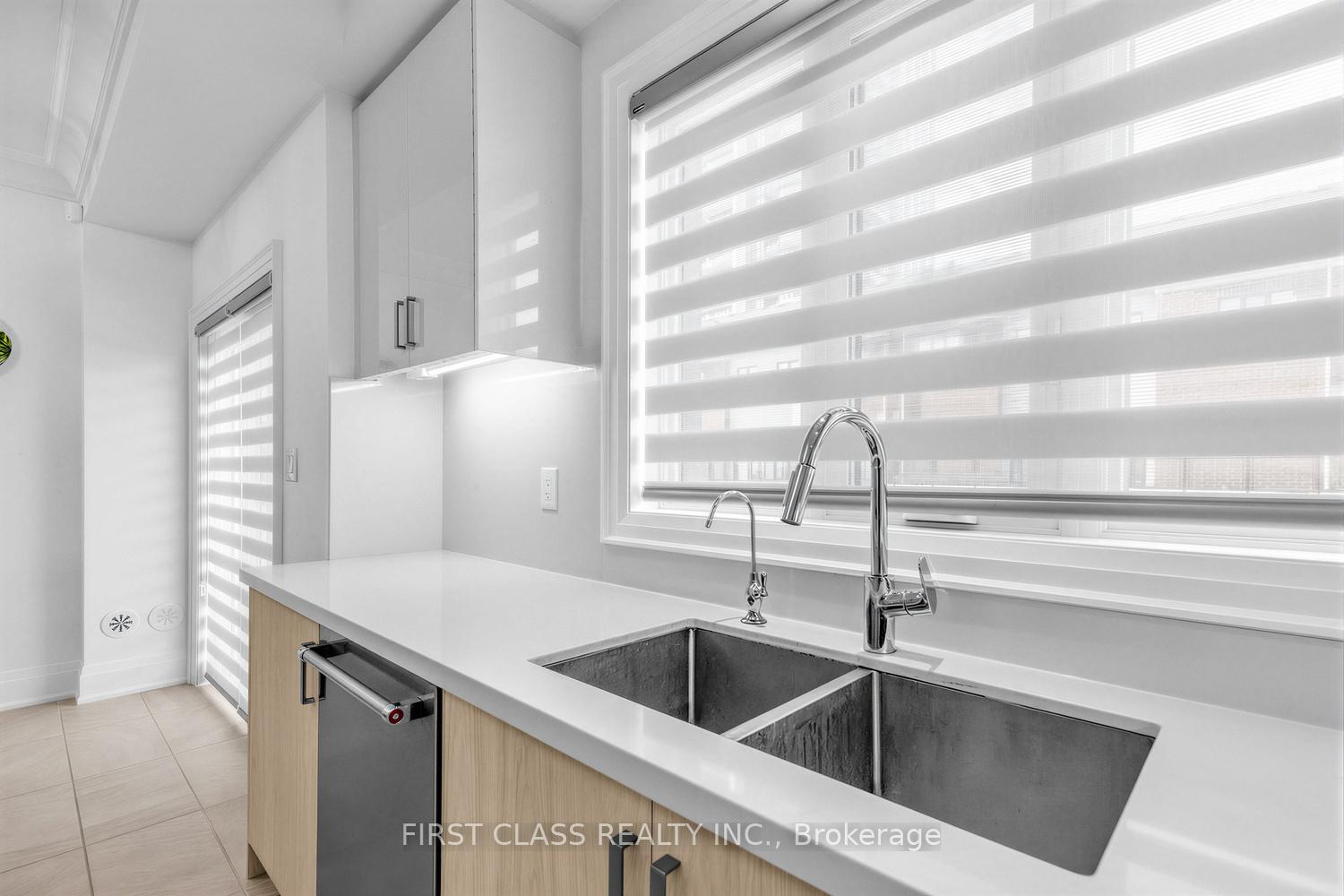 Photo 14 of 56 Active Road, Markham, Commerce Valley — HOMEH