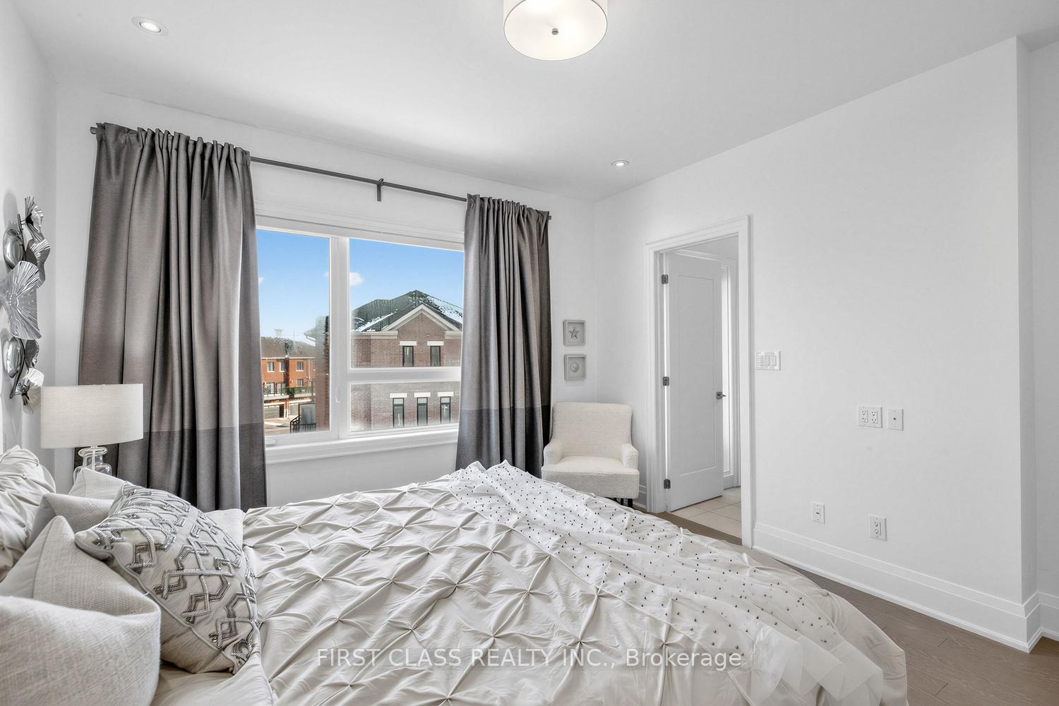 Photo 20 of 56 Active Road, Markham, Commerce Valley — HOMEH