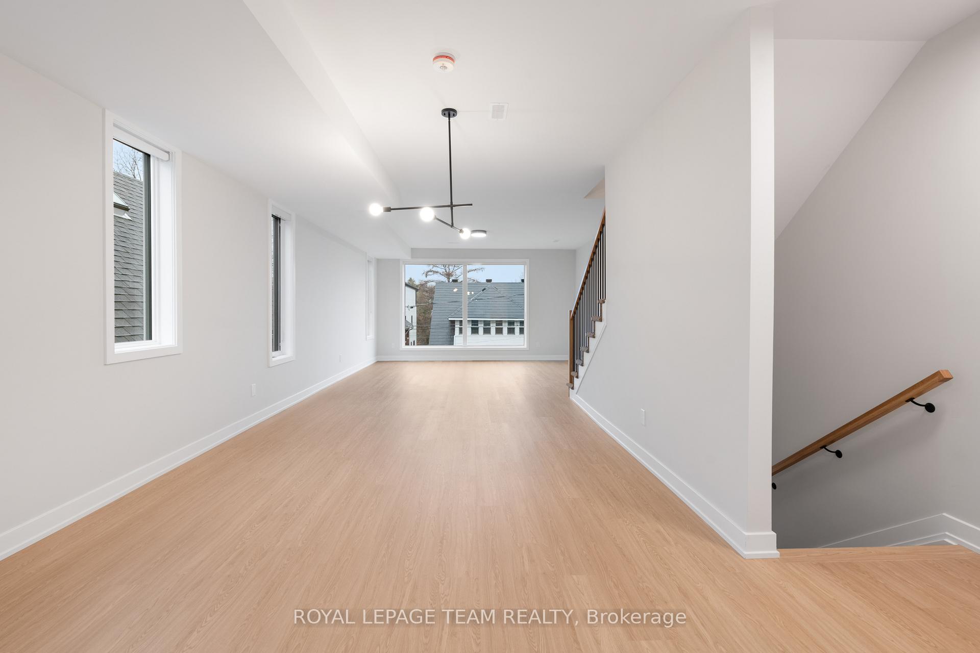 Photo 2 of Unit 3, 49 Grosvenor Avenue, Ottawa, Old Ottawa South — HOMEH