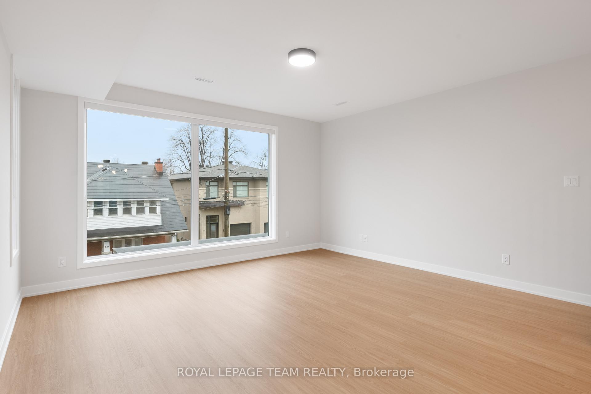 Photo 9 of Unit 3, 49 Grosvenor Avenue, Ottawa, Old Ottawa South — HOMEH