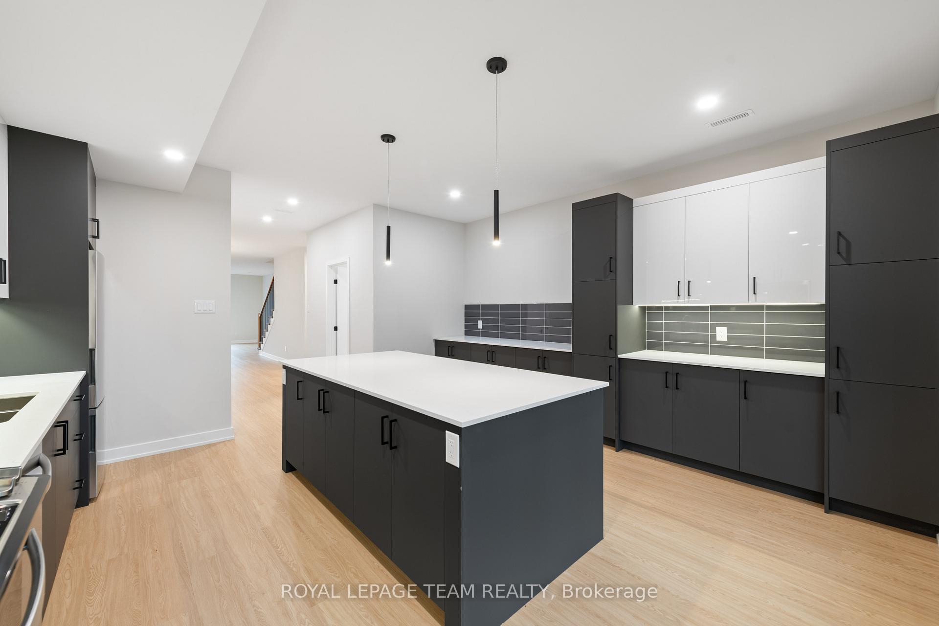 Photo 20 of Unit 3, 49 Grosvenor Avenue, Ottawa, Old Ottawa South — HOMEH