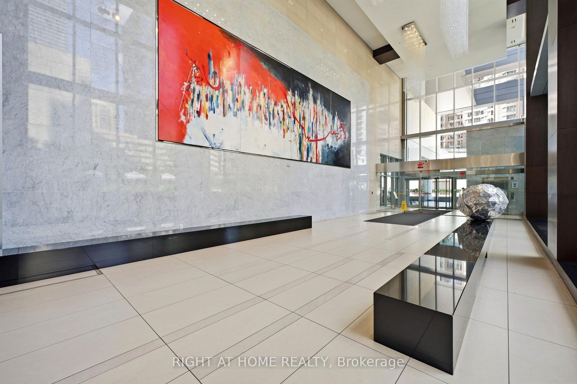 Photo 21 of Unit 5614, 386 Yonge Street, Toronto, Bay Street Corridor — HOMEH