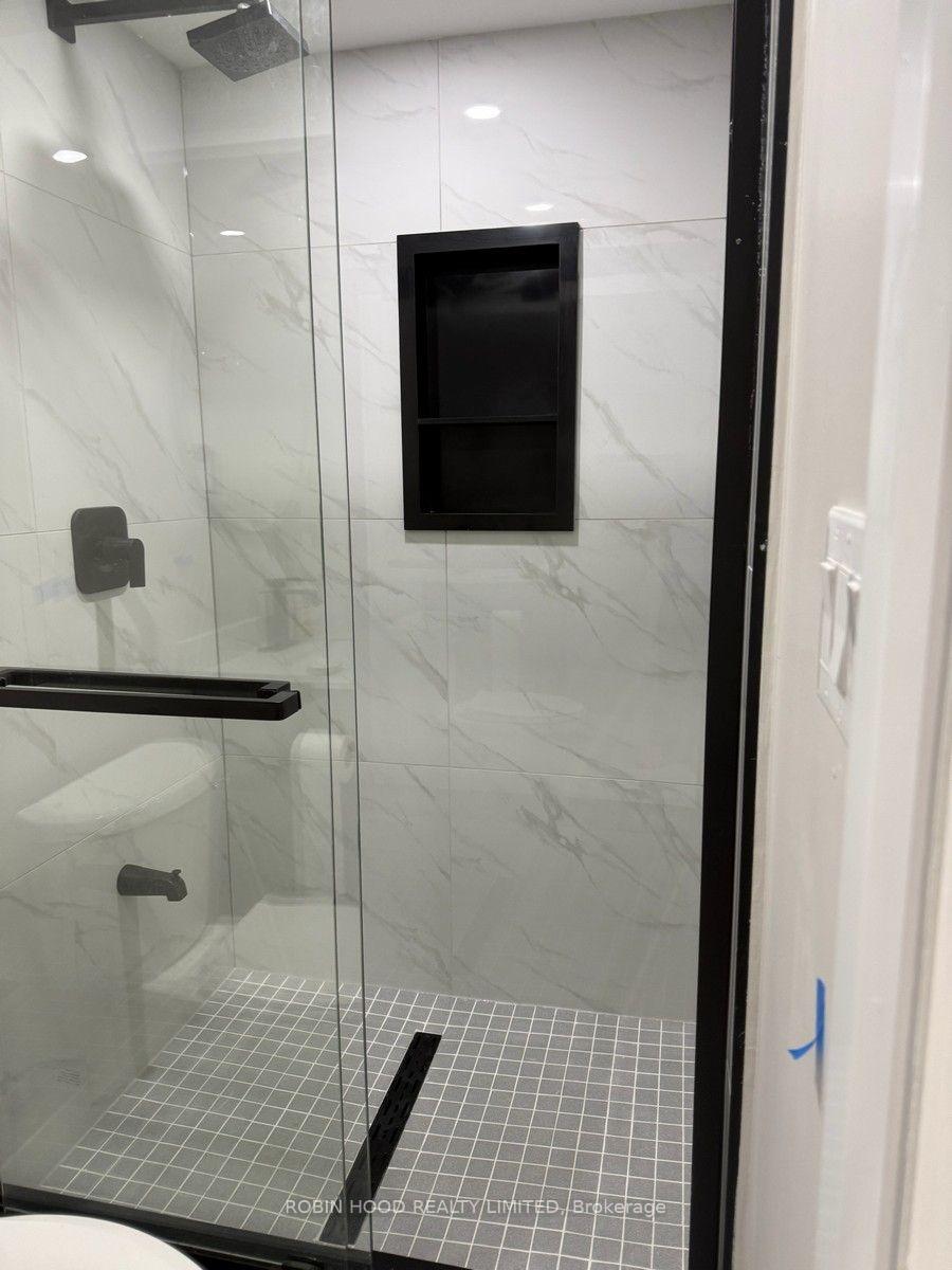 Photo 7 of Unit 495, 495 Taylor Crescent, Burlington, Shoreacres — HOMEH