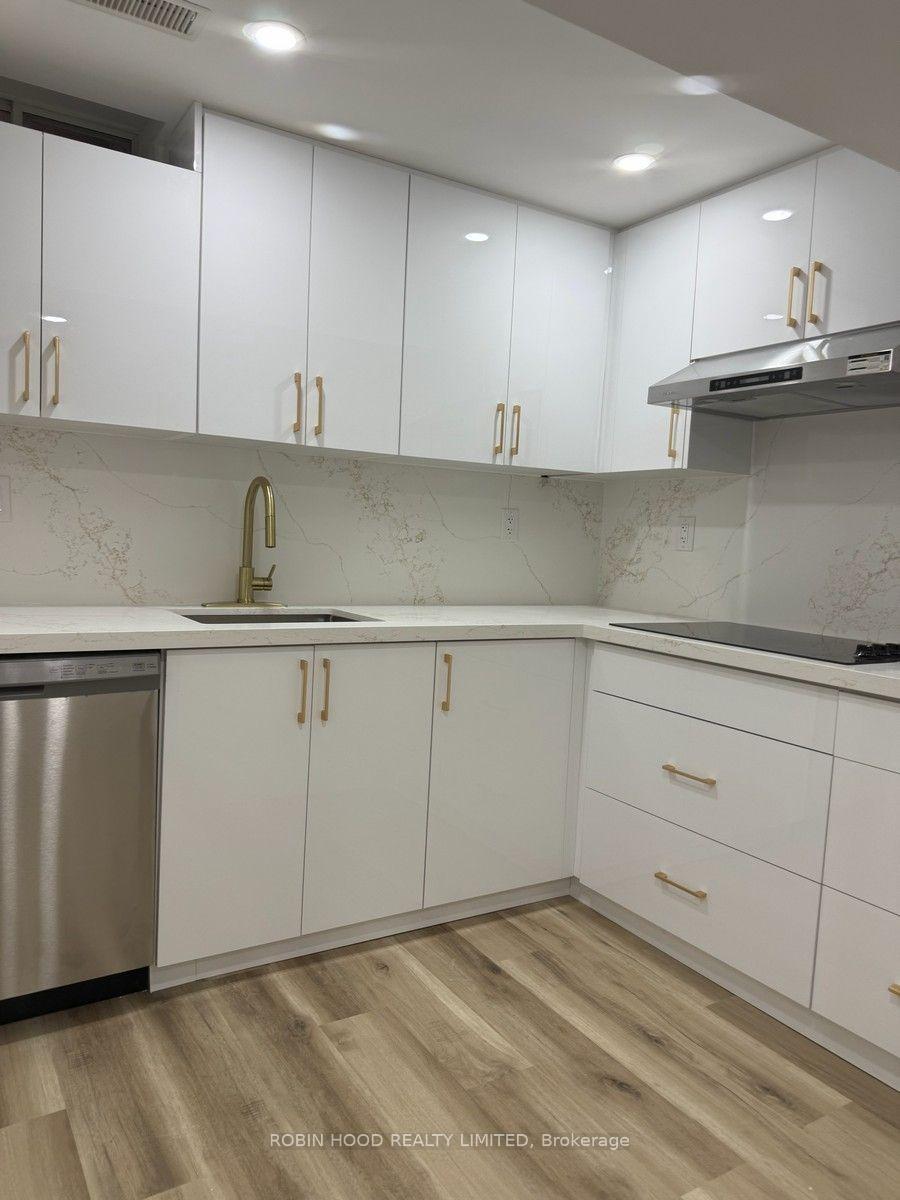 Photo 8 of Unit 495, 495 Taylor Crescent, Burlington, Shoreacres — HOMEH