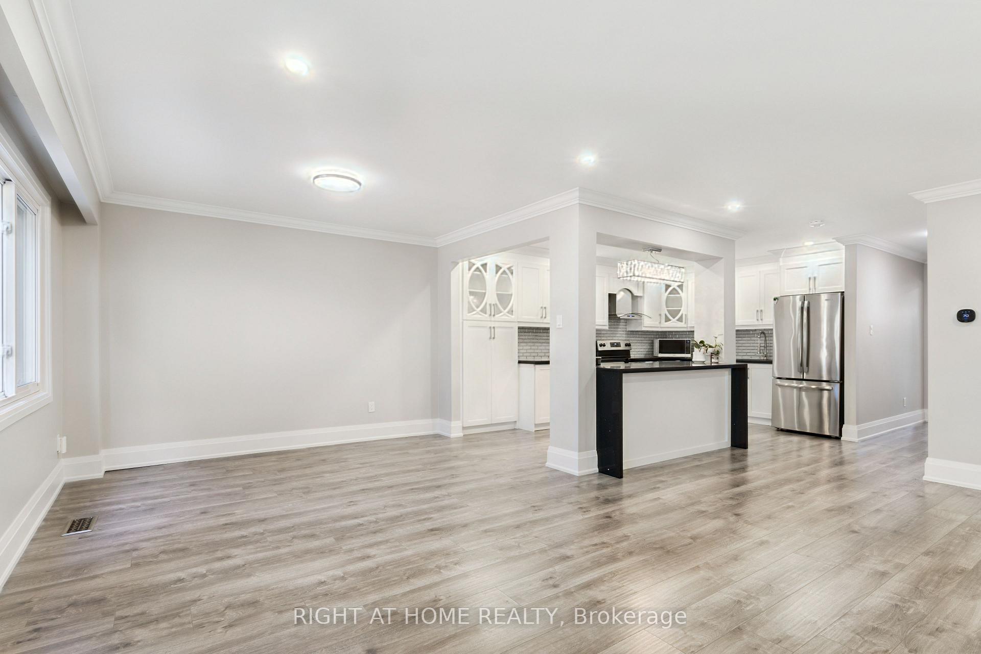 Photo 7 of Unit 2, 4191 Longmoor Drive, Burlington, Shoreacres — HOMEH