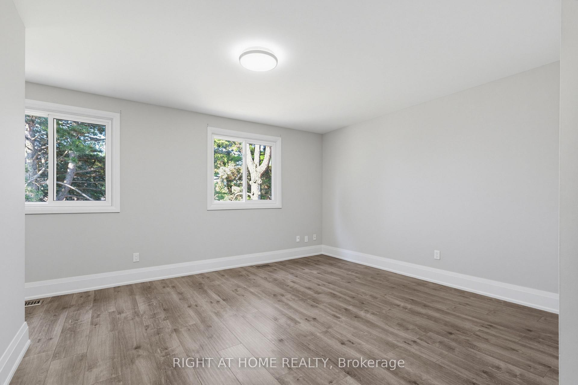 Photo 13 of Unit 2, 4191 Longmoor Drive, Burlington, Shoreacres — HOMEH