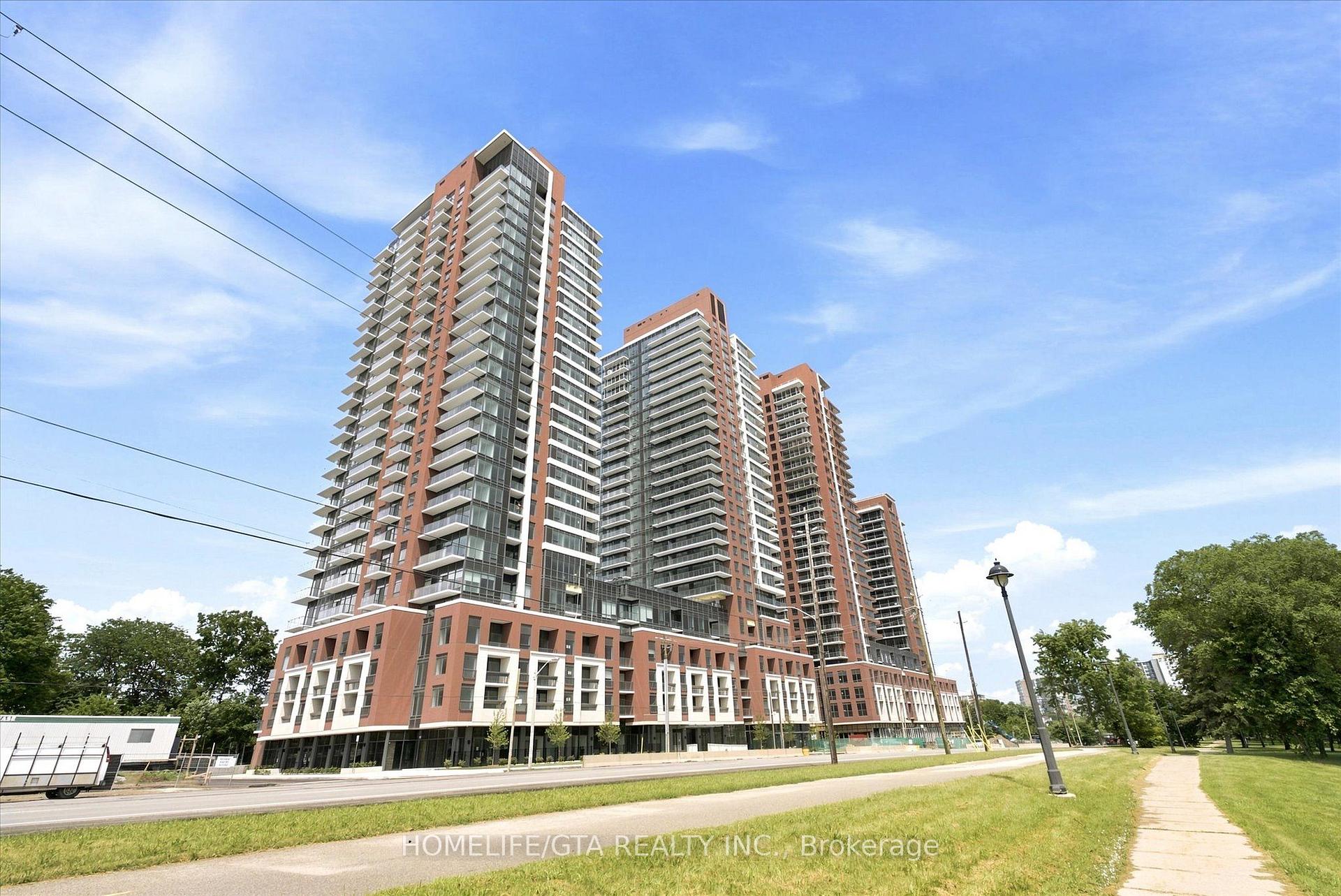 Front of Unit 901, 4010 Eglinton Avenue W