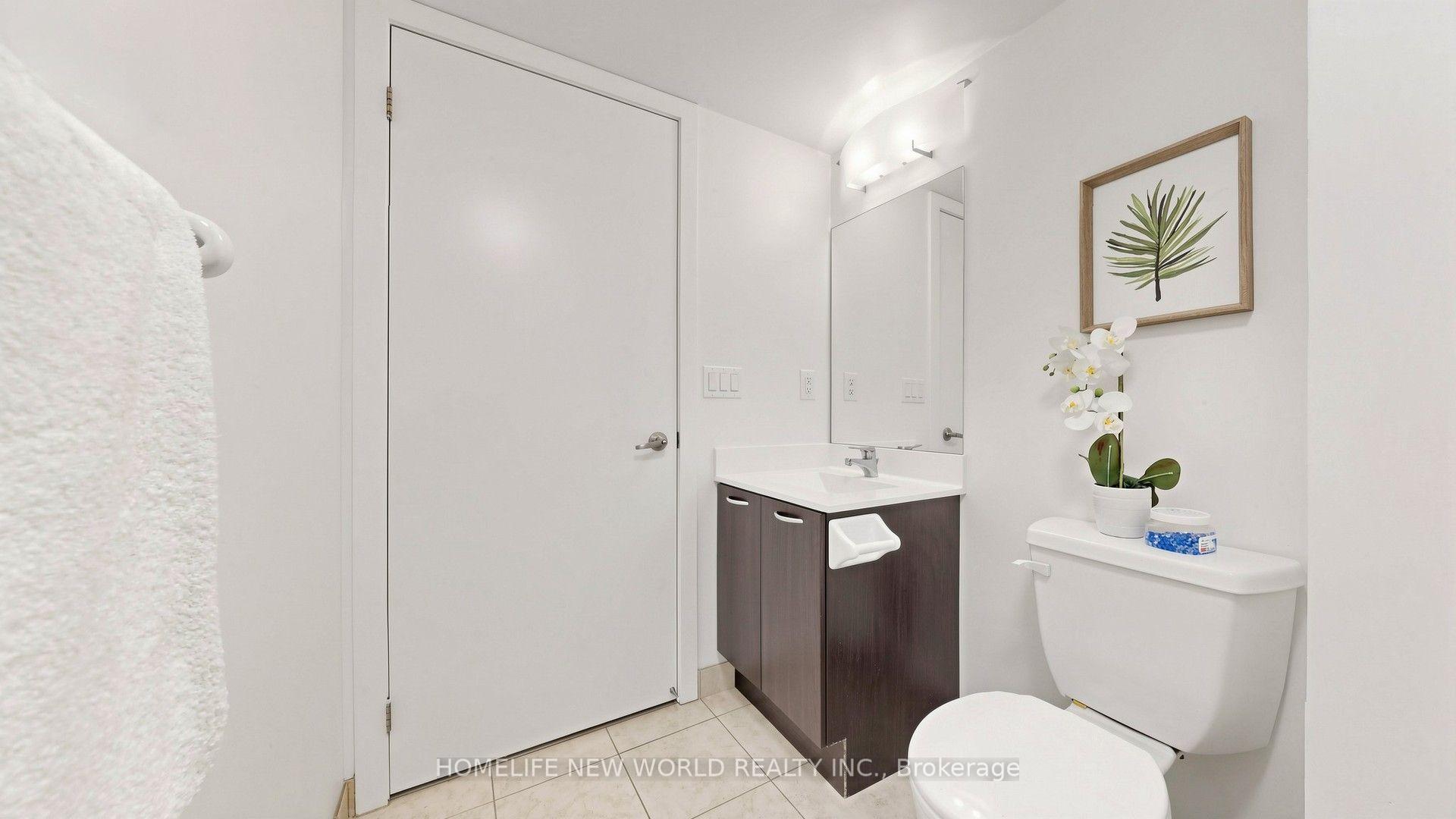 Photo 16 of Unit 425, 38 Joe Shuster Way, Toronto, Niagara — HOMEH