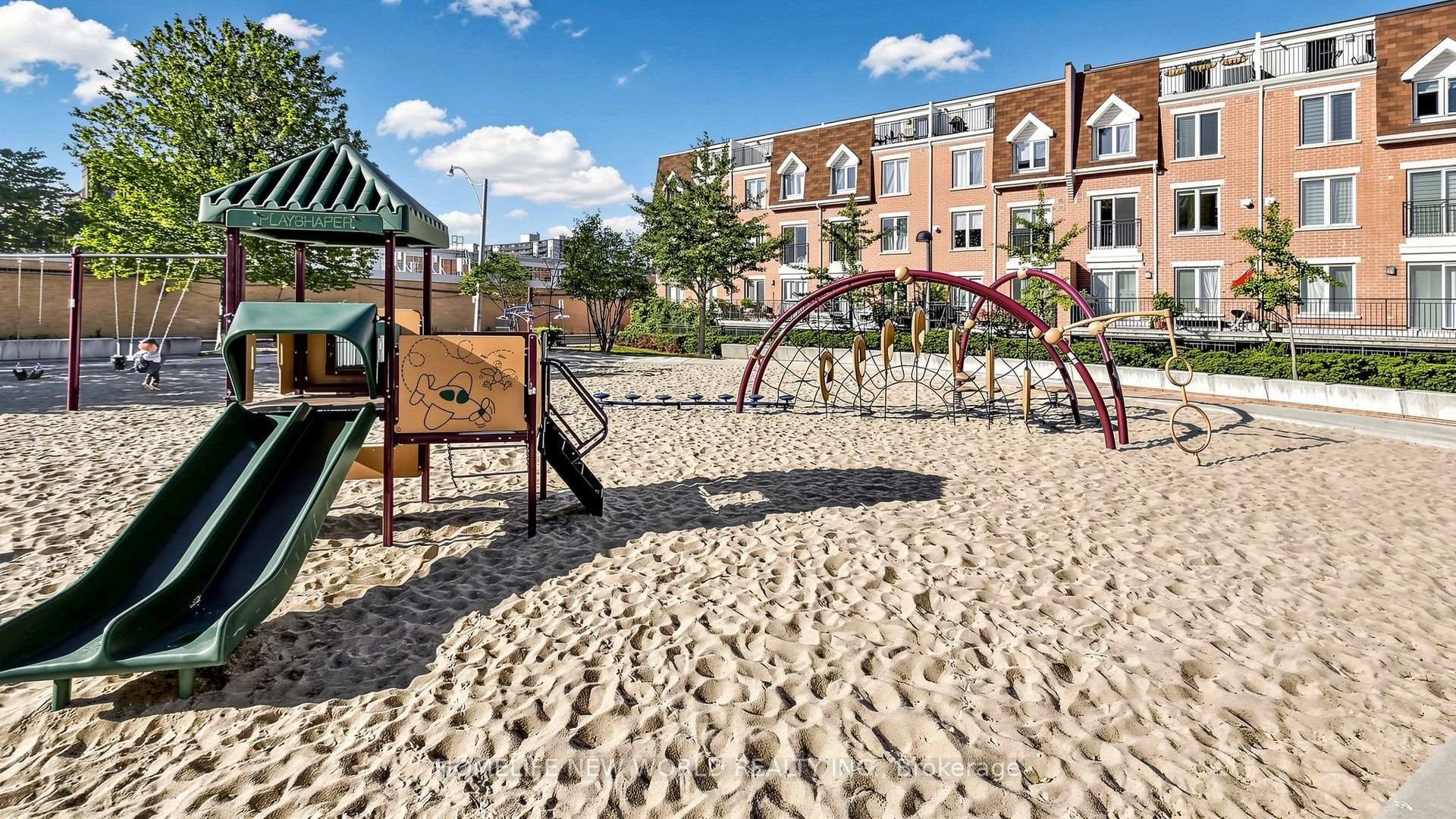 Photo 24 of Unit 425, 38 Joe Shuster Way, Toronto, Niagara — HOMEH