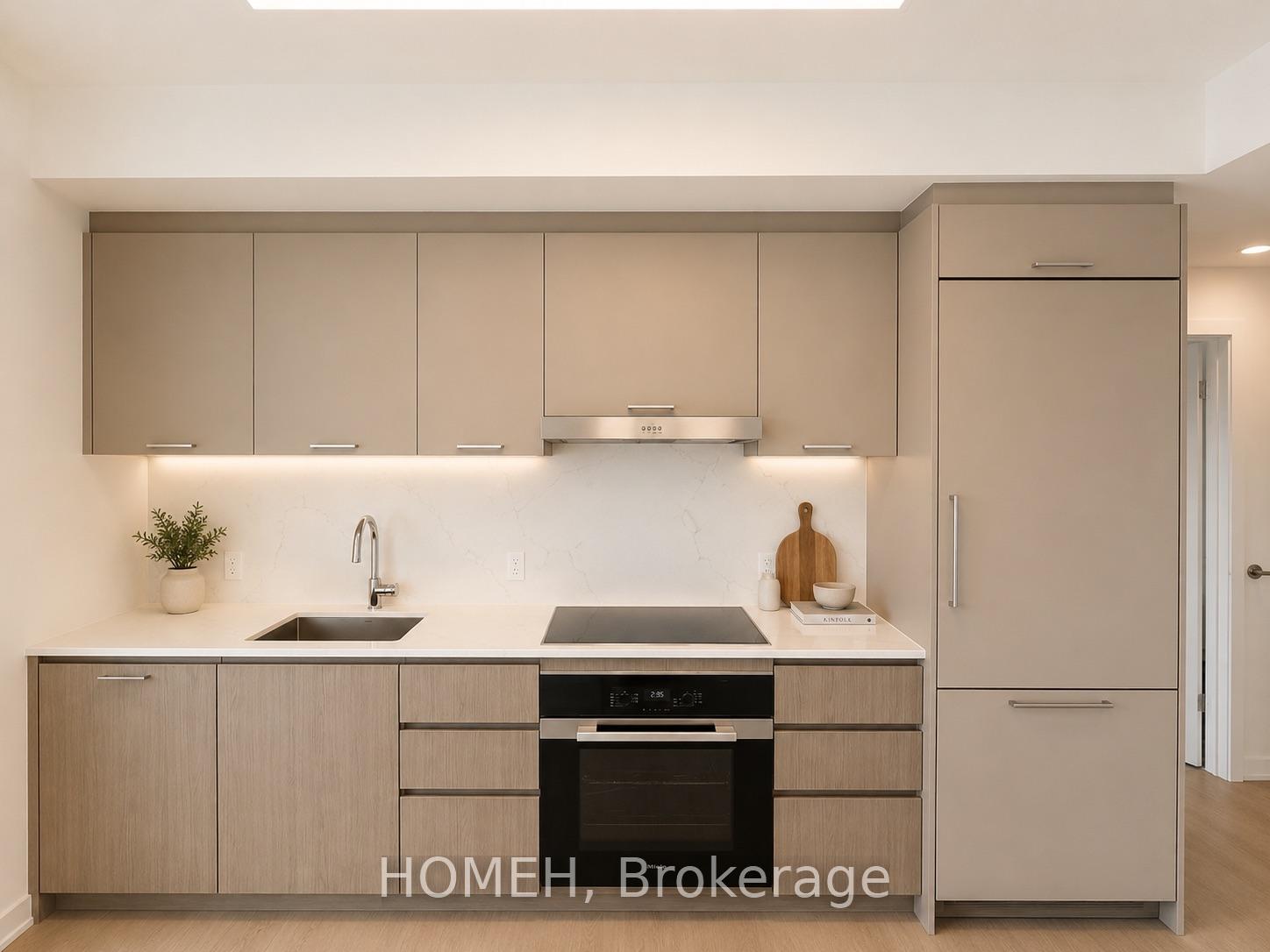Photo 3 of Unit 919, 8188 Yonge Street, Vaughan, Uplands — HOMEH
