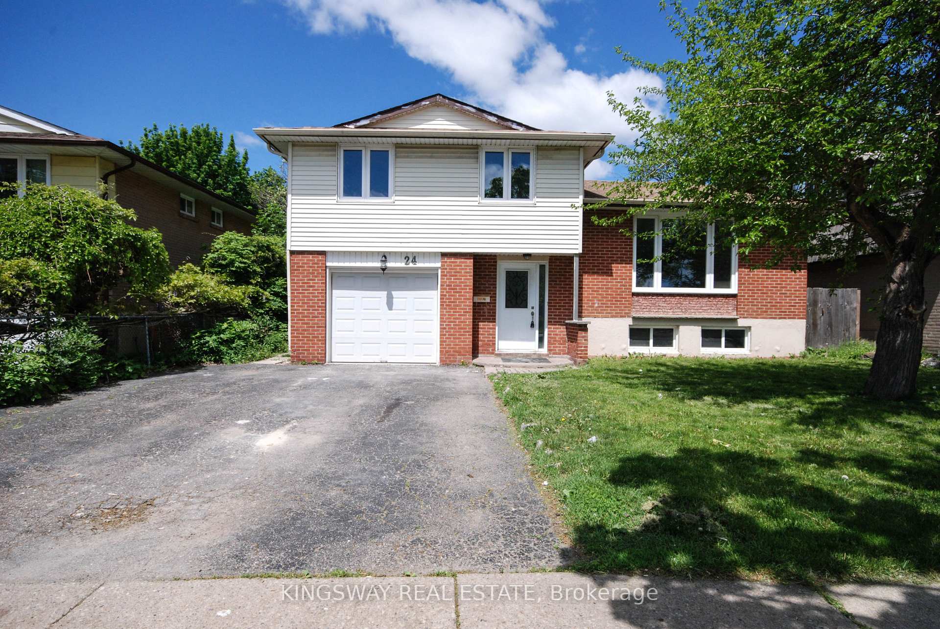 Photo 1 of 24 Archdekin Drive, Brampton, Madoc — HOMEH