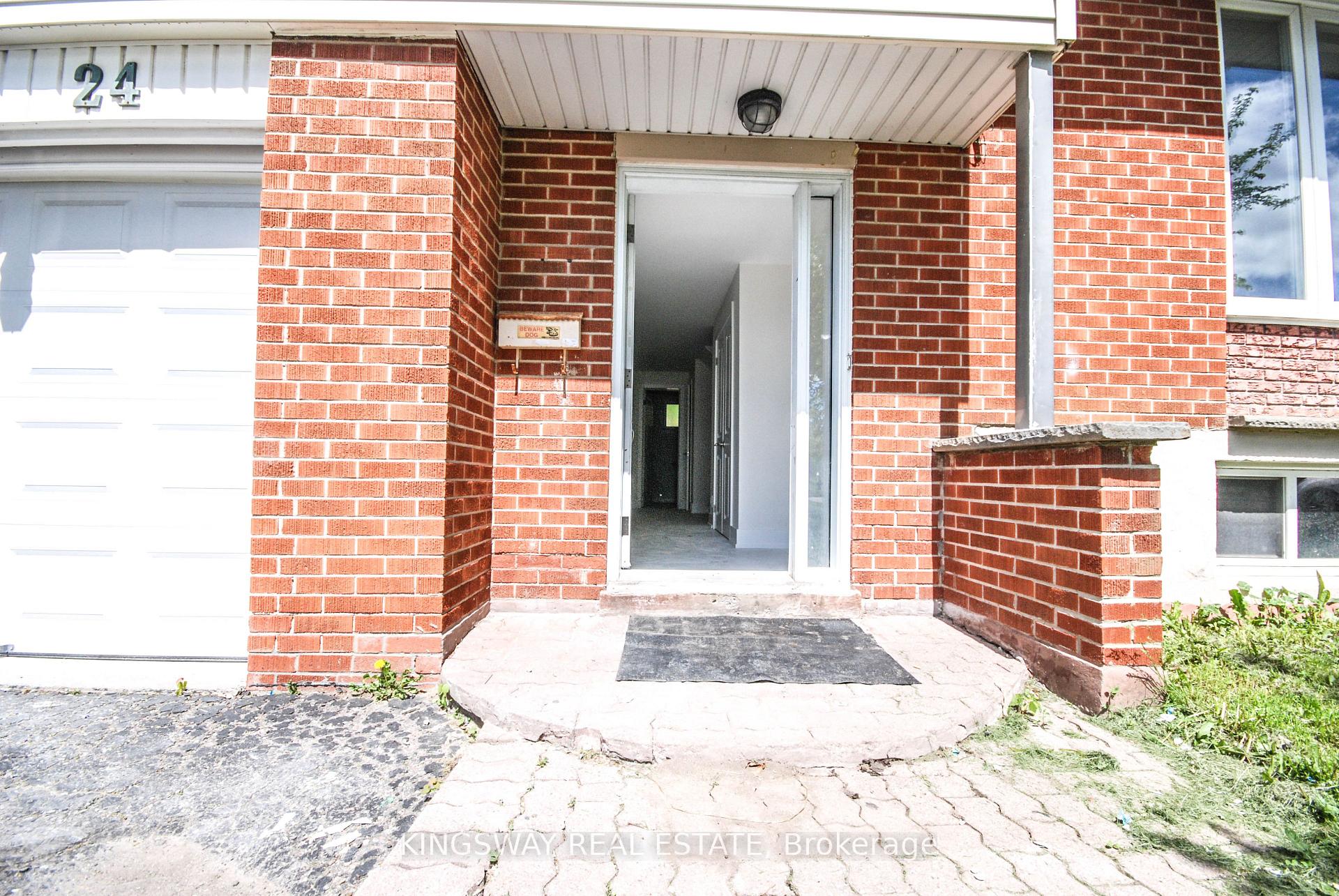 Photo 2 of 24 Archdekin Drive, Brampton, Madoc — HOMEH