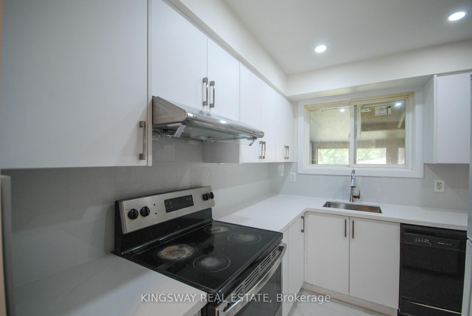 Photo 7 of 24 Archdekin Drive, Brampton, Madoc — HOMEH