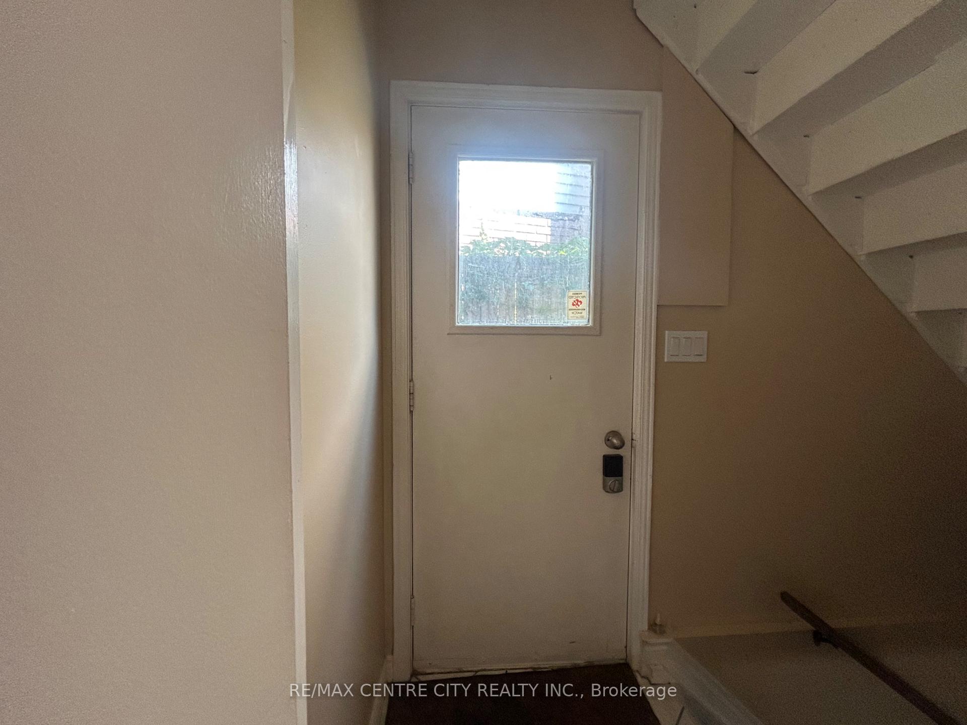 Photo 26 of 67 Walmer Gardens, London, North K — HOMEH